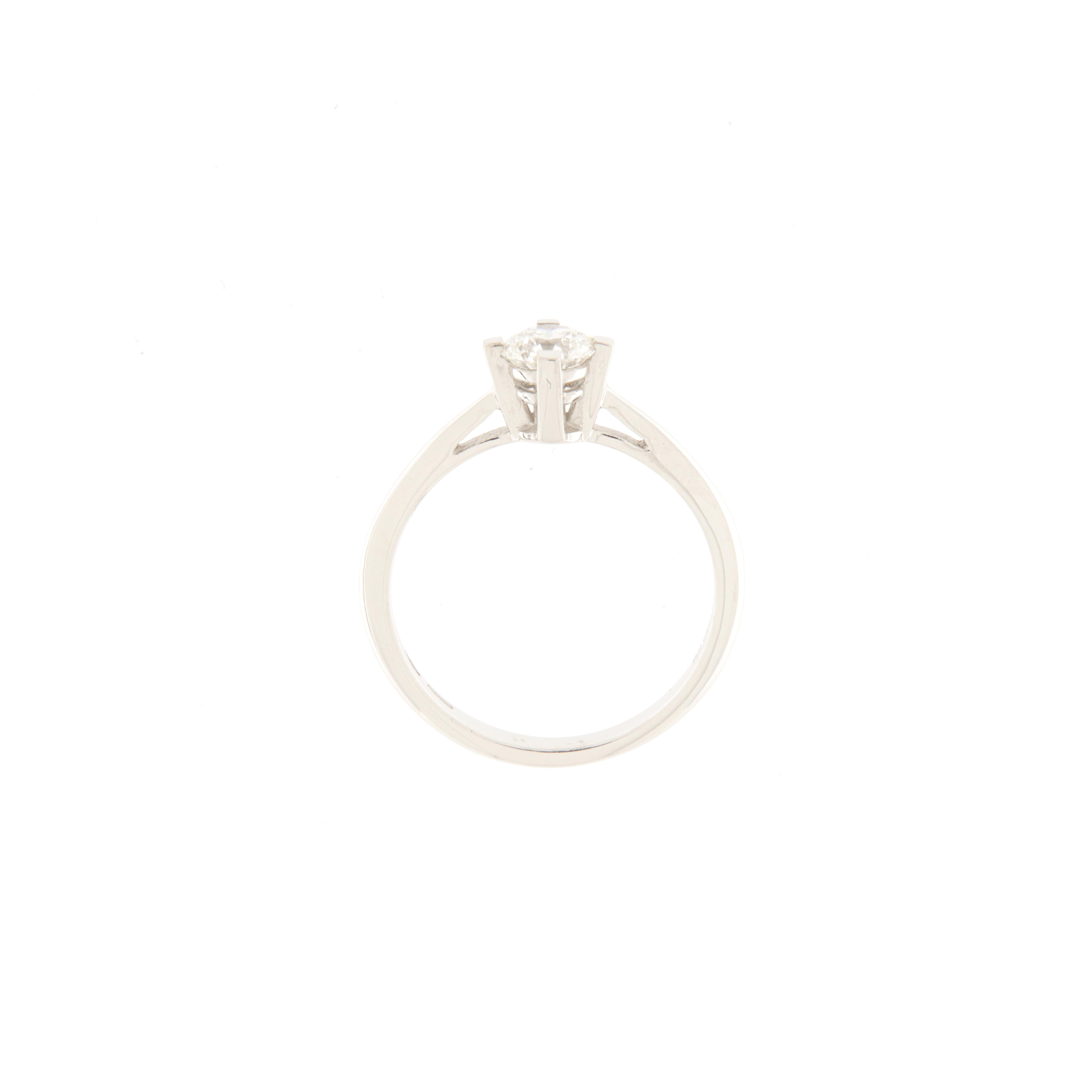 Brilliant Cut Anello in oro bianco solitario con brillante ct.0.53 certificato