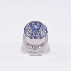 Blancon gold ring with CUSHION and DROP cut sapphires