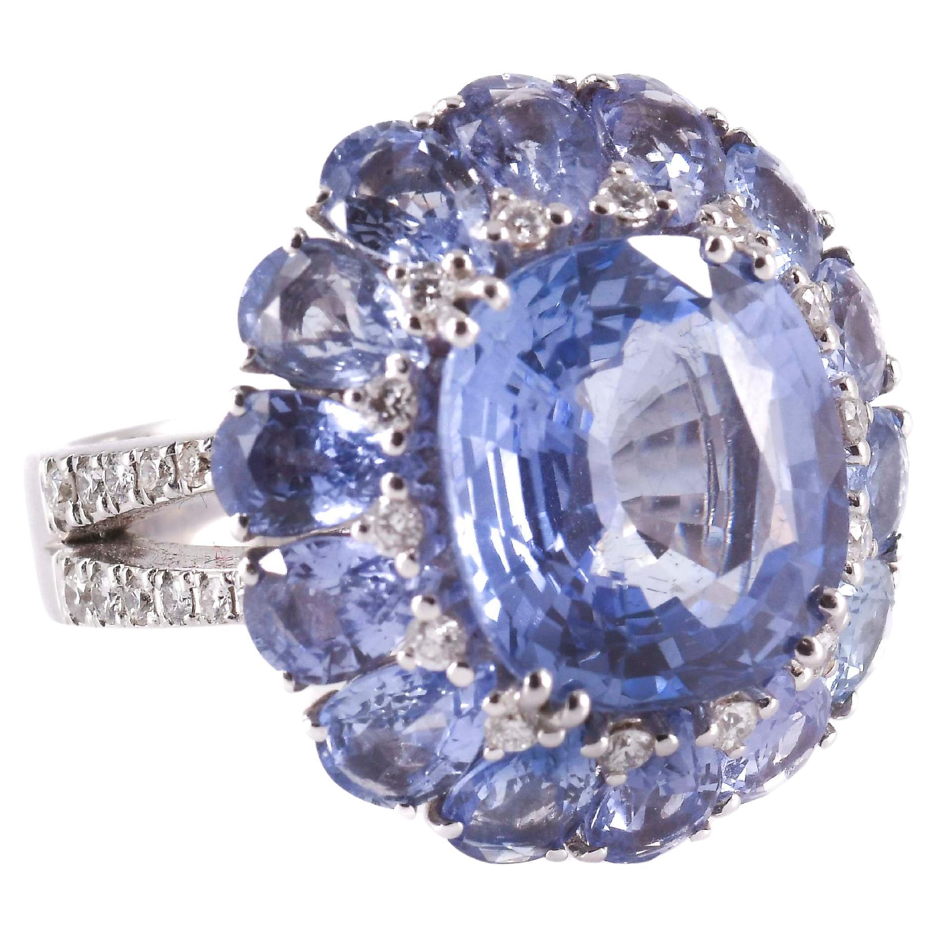 Anello in oro biancon con Zaffiri taglio CUSCINO e GOCCIA