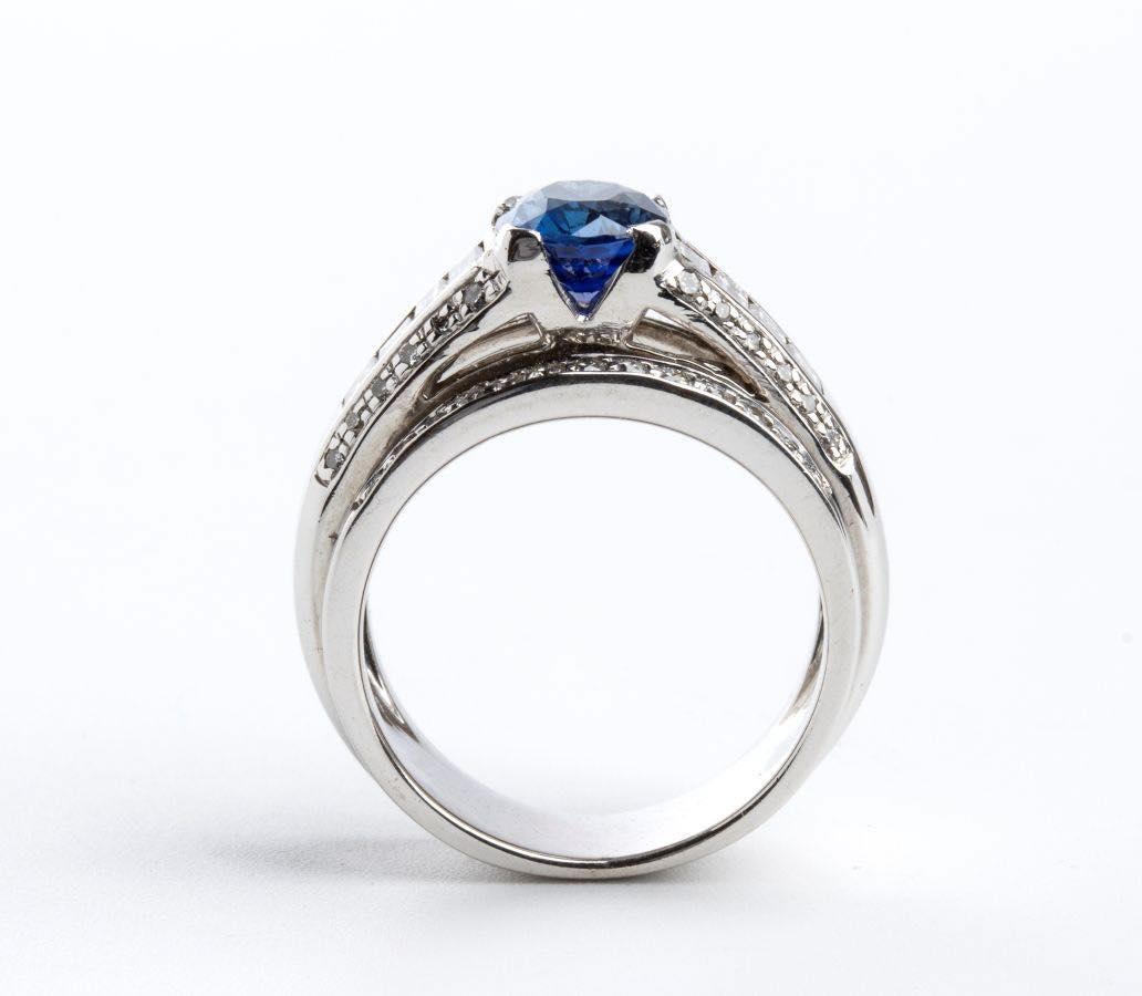 Goldring mit Diamanten und Saphiren im Zustand „Gut“ im Angebot in Roma, IT