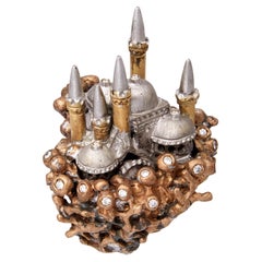 Ring made of 18 kt yellow gold , 925 sterling silver and diamonds.