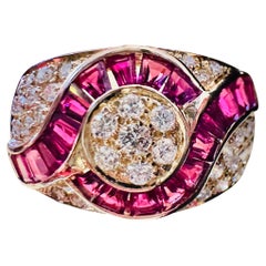 Anello in Oro Giallo con Diamanti e Rubini – Eleganza e Prestigio