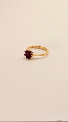 Anello in Stile Vintage in Oro Rosa e Rubini Cabochon