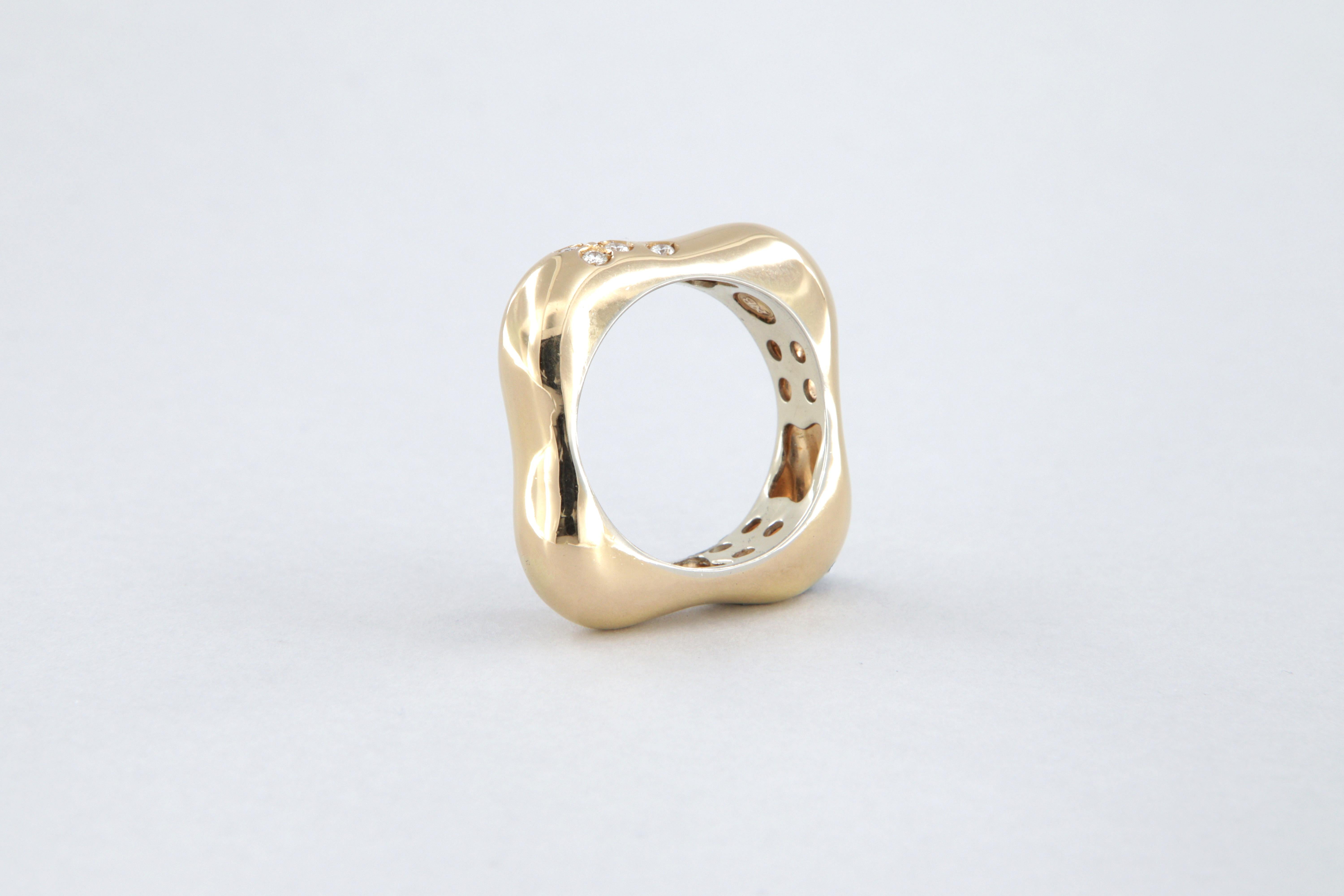 La Nouvelle Bague ring with diamonds in gold 1