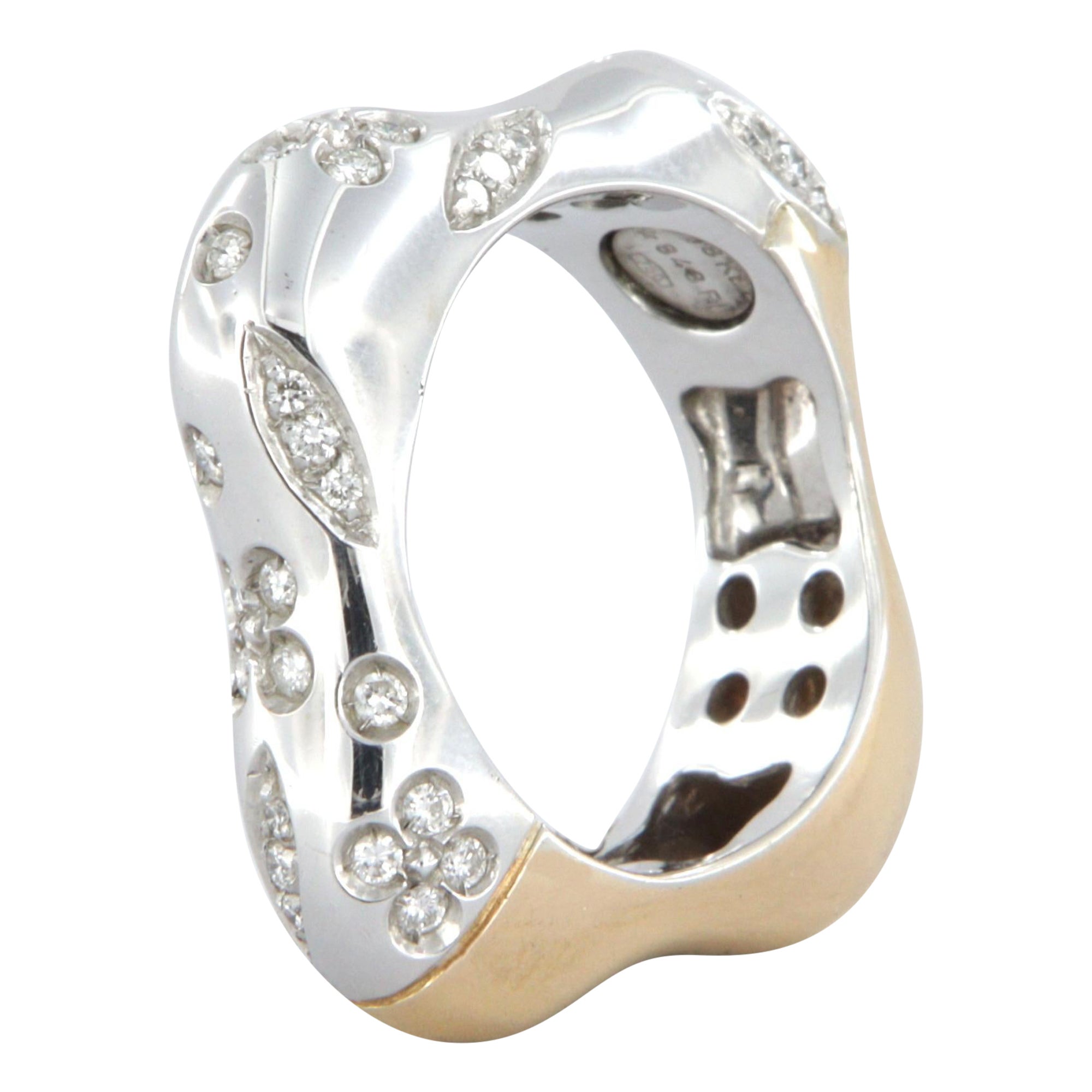 La Nouvelle Bague ring with diamonds in gold