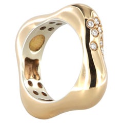 Vintage La Nouvelle Bague ring with diamonds in gold