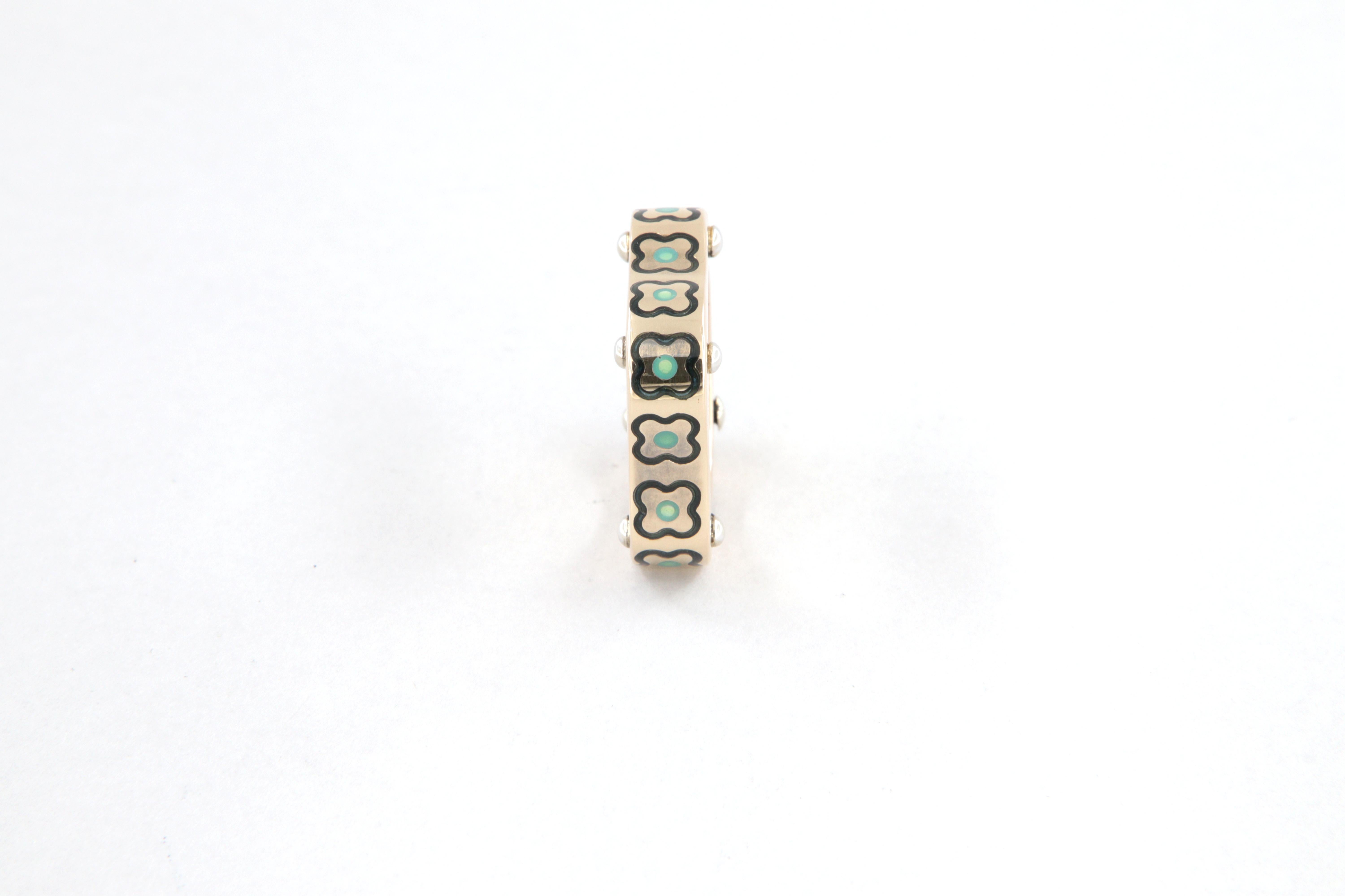 Anello La Nouvelle Bague in oro smalto e diamanti in vendita 6