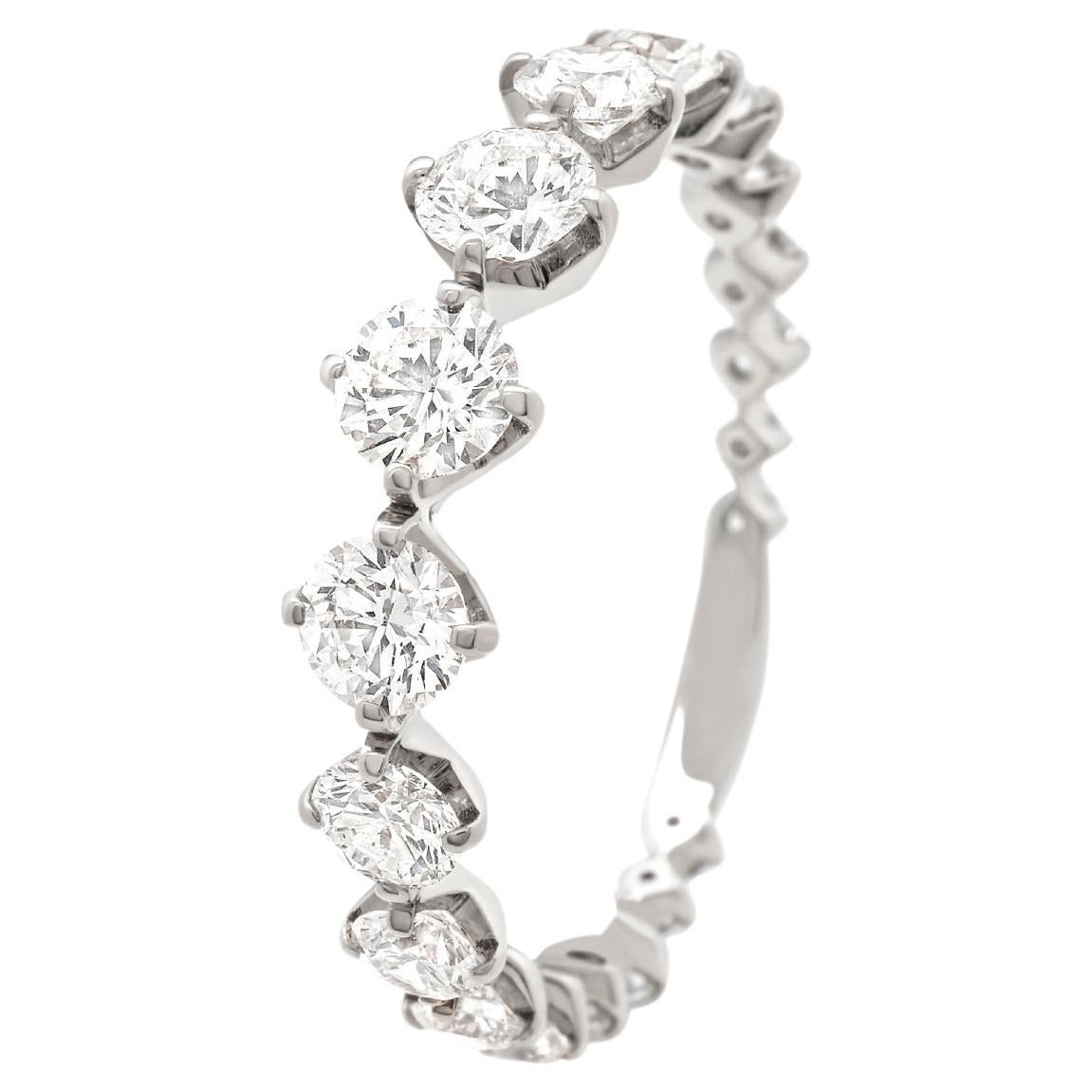 LIGHT ring in white gold and brilliant-cut diamonds For Sale