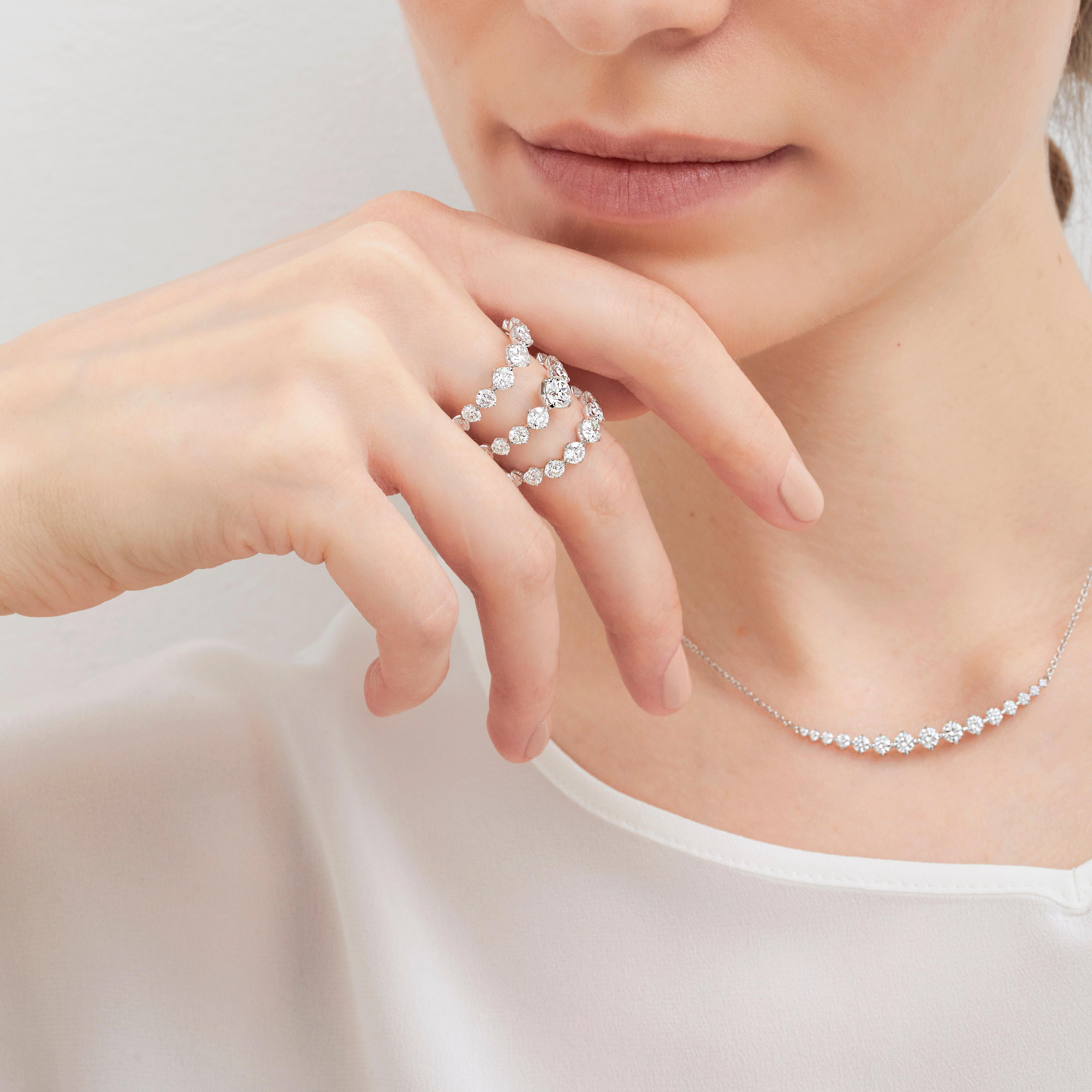 Contemporary LUCE ring in rose gold and brilliant-cut diamonds For Sale