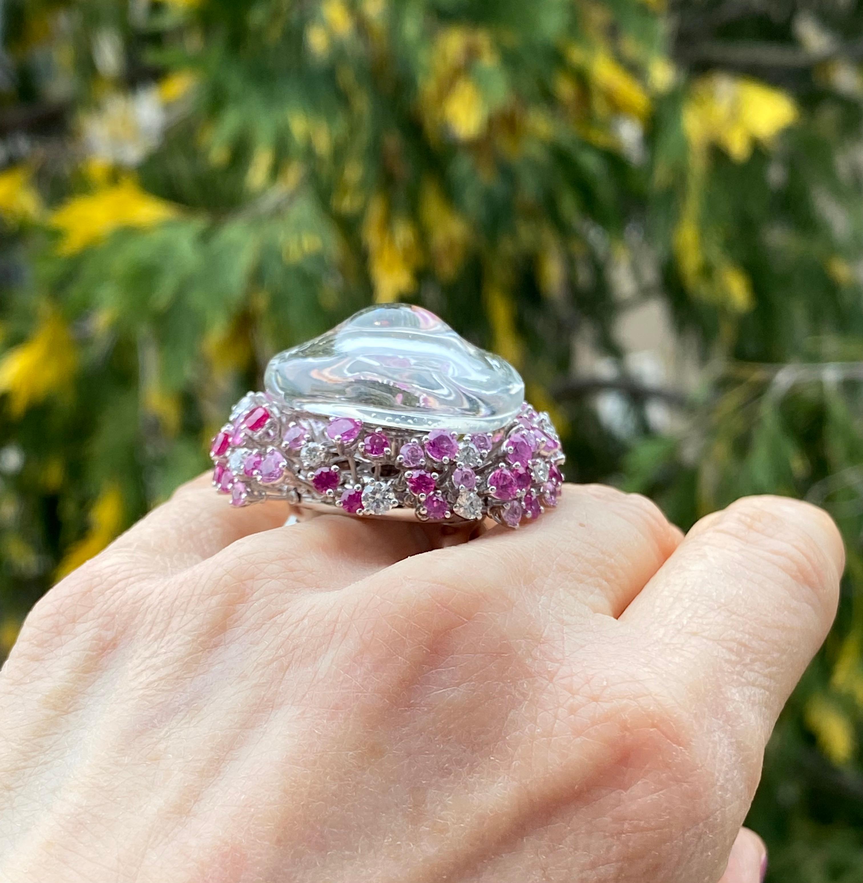 Round Cut Jellyfish ring in 18Kt gold diamonds sapphires rubies rock crystal For Sale