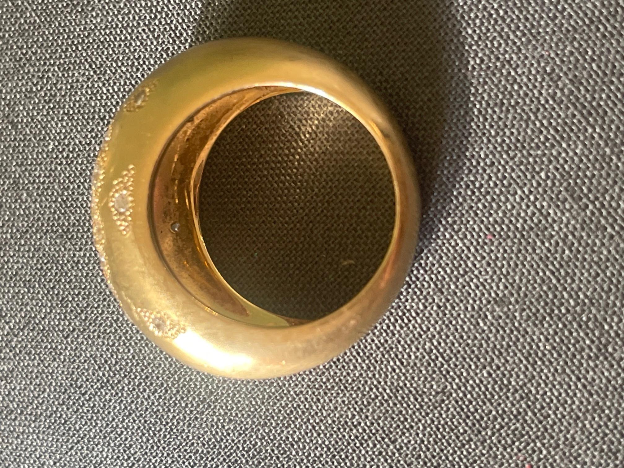 Artisan 18k gold ring diamonds For Sale