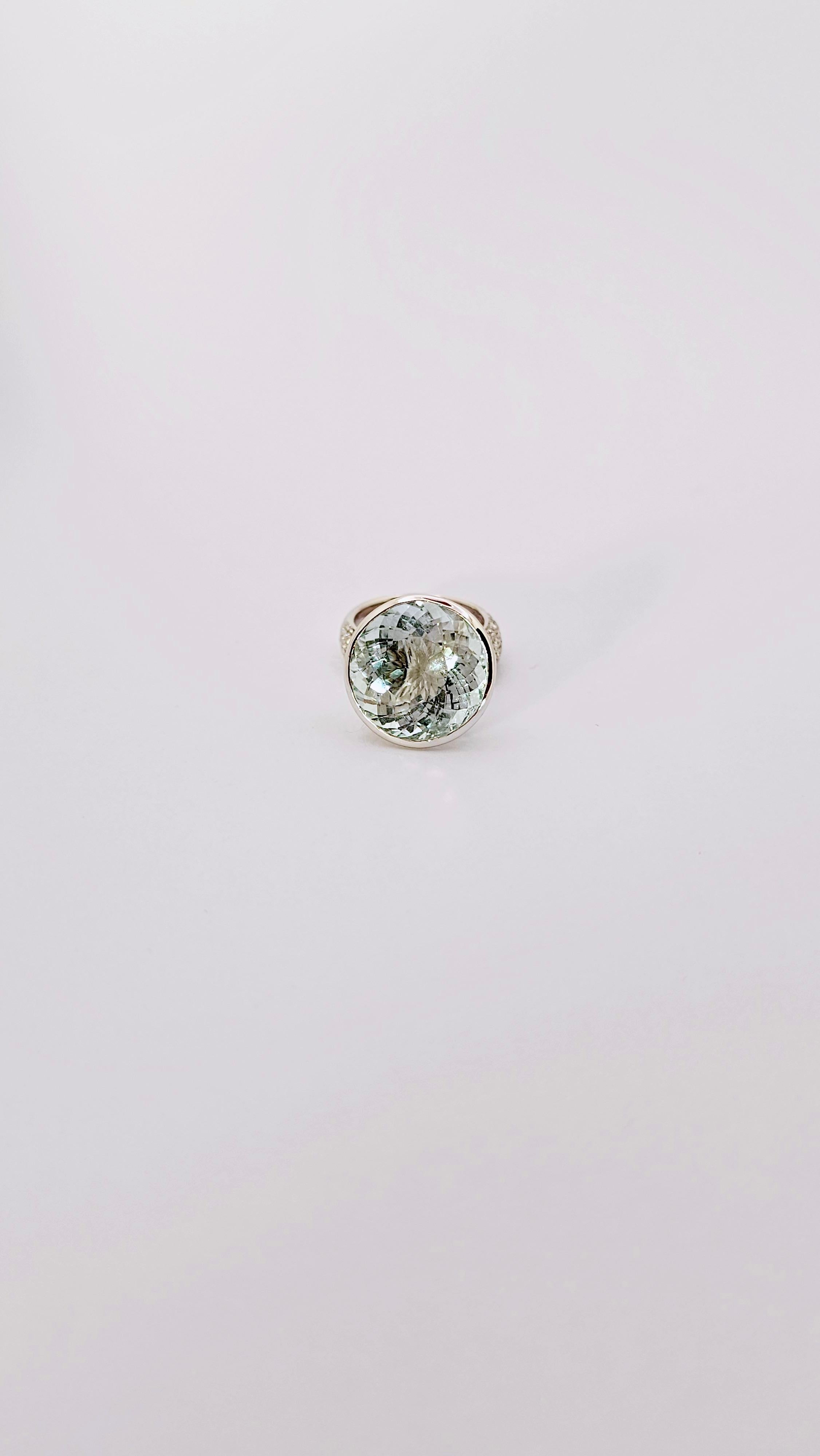 Rinaldo Gavello ring with 18.5 Ct Aquamarine Pendant in White Gold and Diamonds For Sale 3