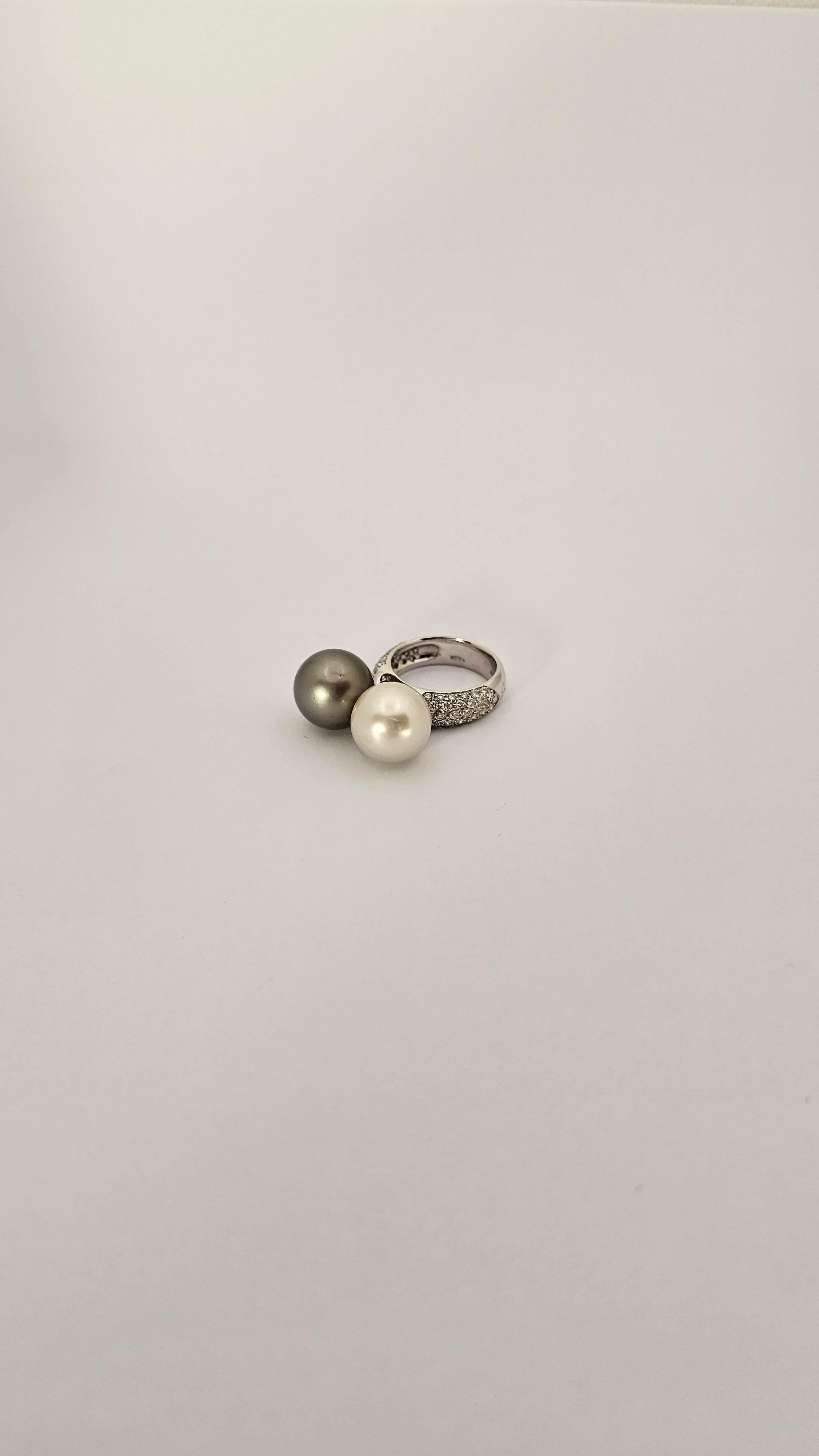 Contemporary Rinaldo Gavello Ring in White Gold and Diamonds, Tahitian and Australian Pearl For Sale