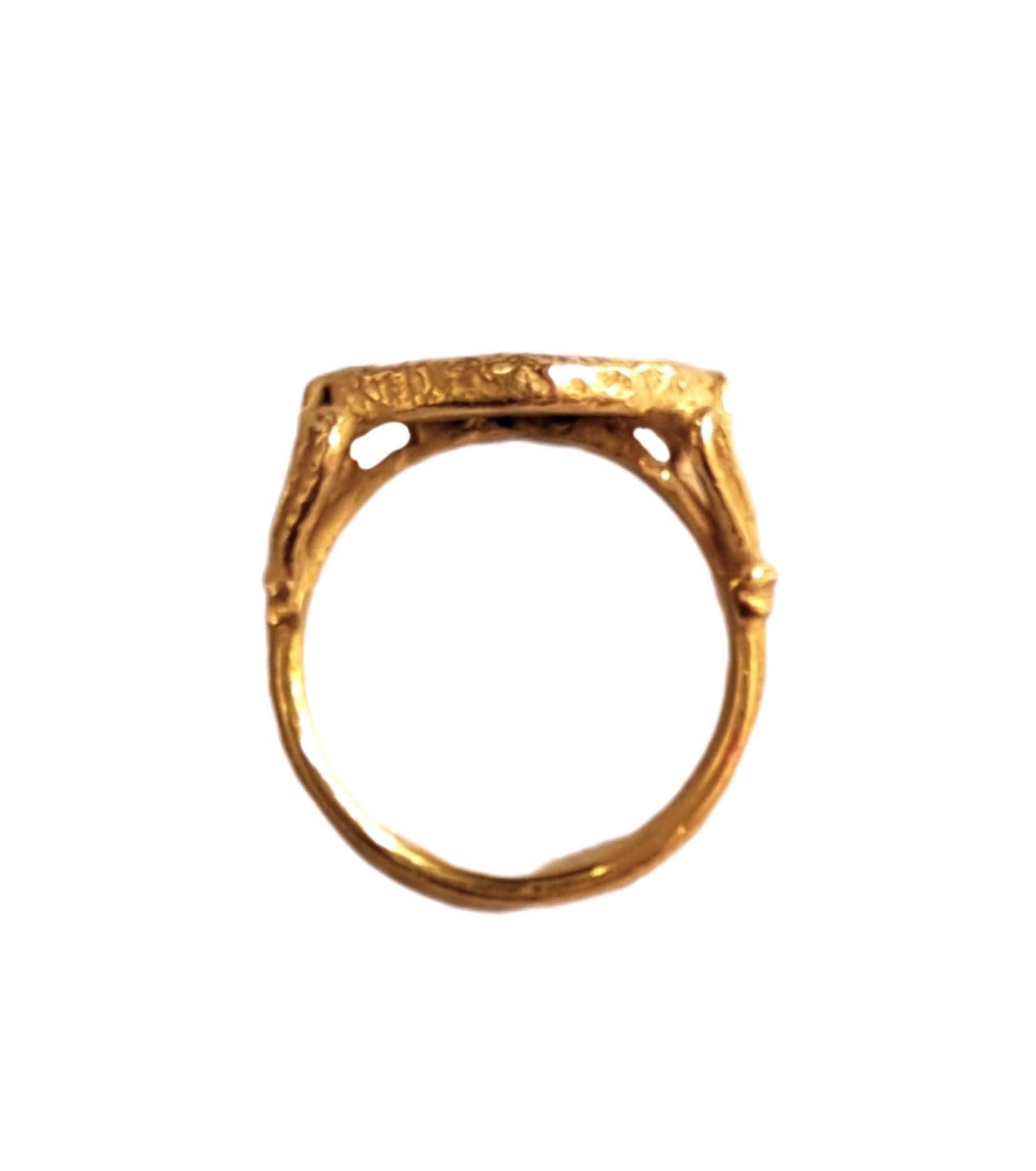 En vente :  Bague Sacchi avec pièce de monnaie romaine en or 18k 2