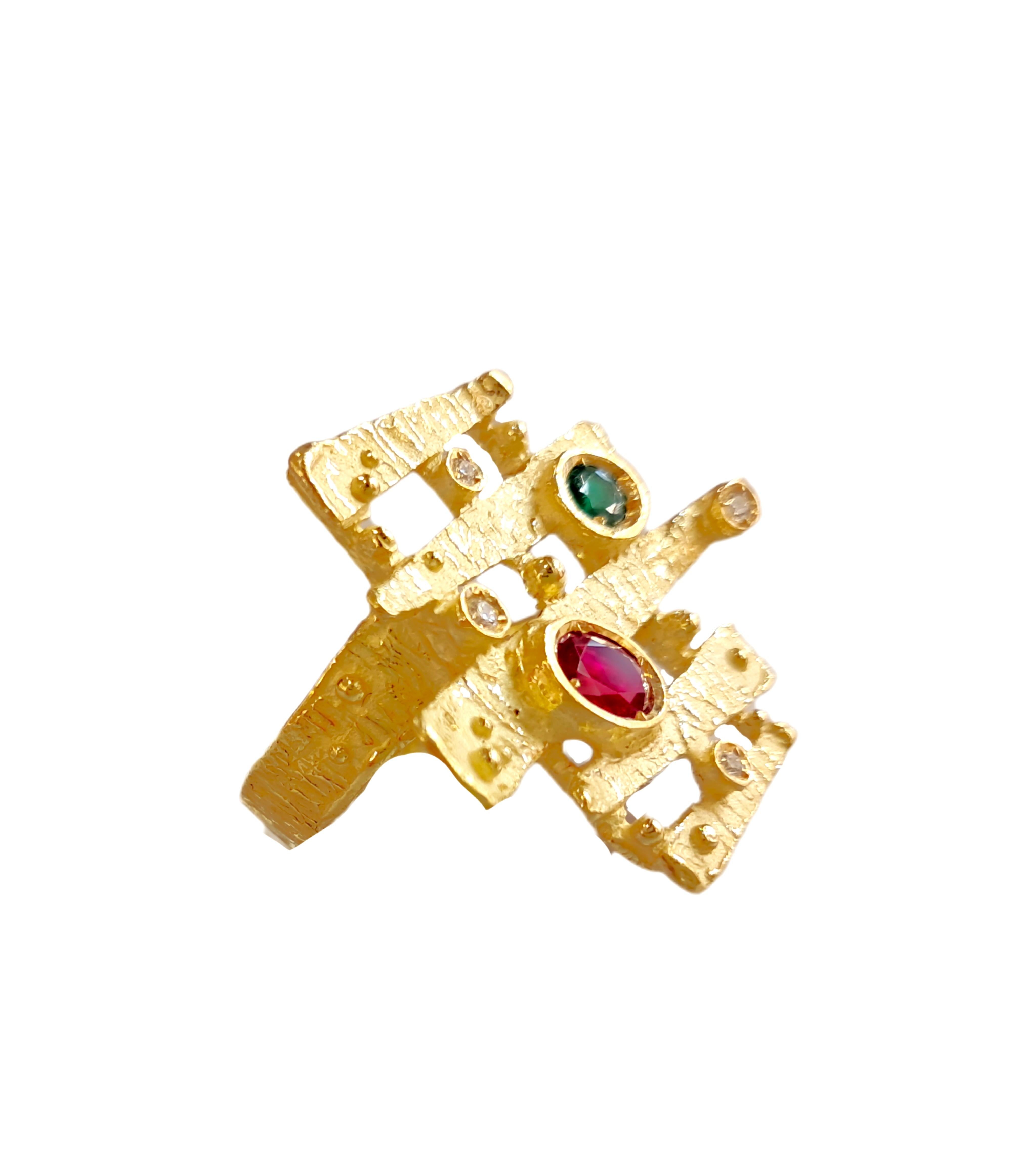 En vente :  Anello Sacchi in Oro Giallo 18K Collezione 