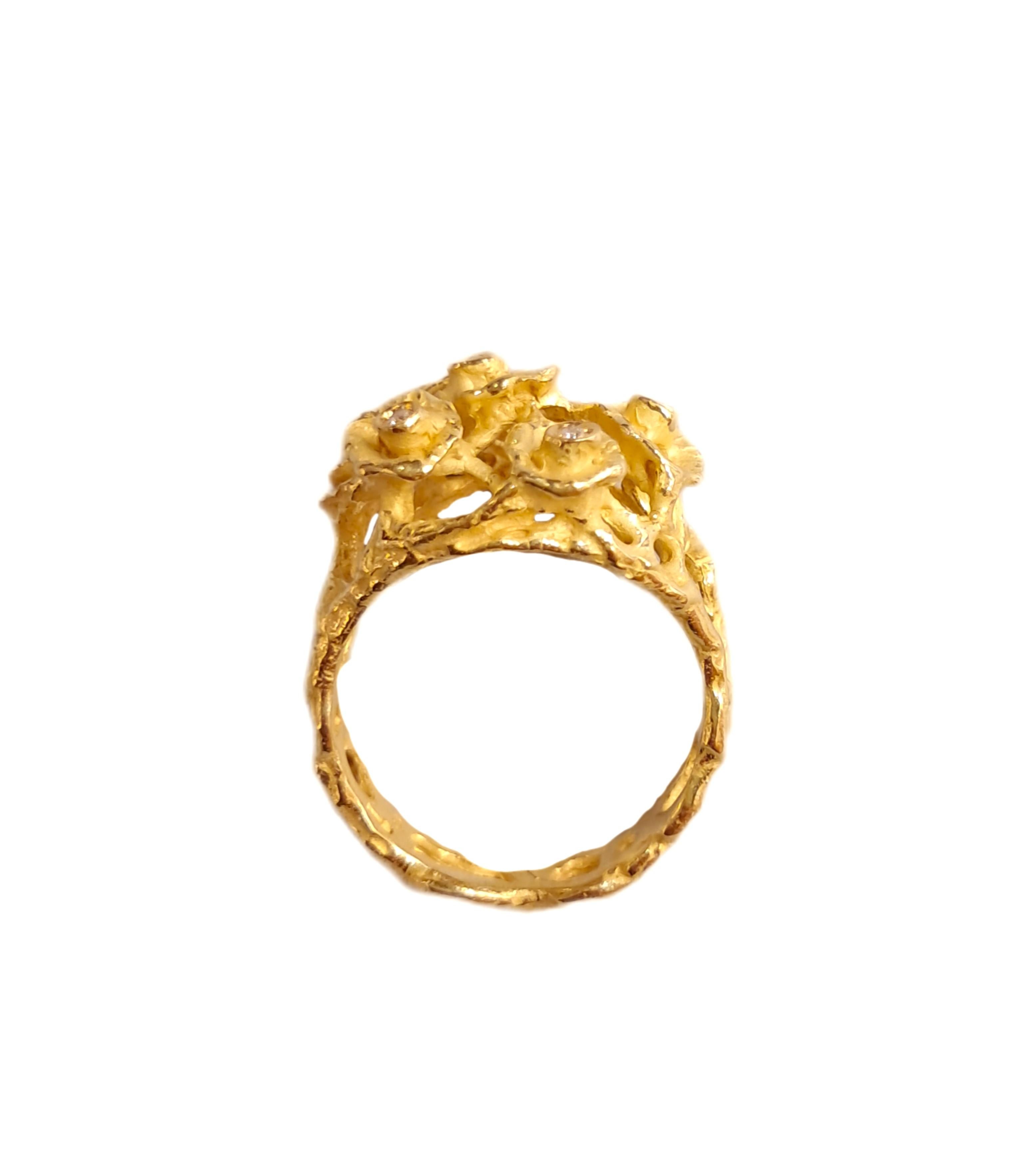 En vente :  Bague Sacchi en or jaune satiné 18k avec diamants Collection 