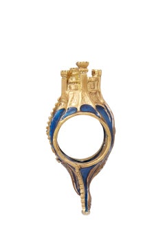 Sculpture ring in 18kt yellow gold, enamel, rubies and diamonds.