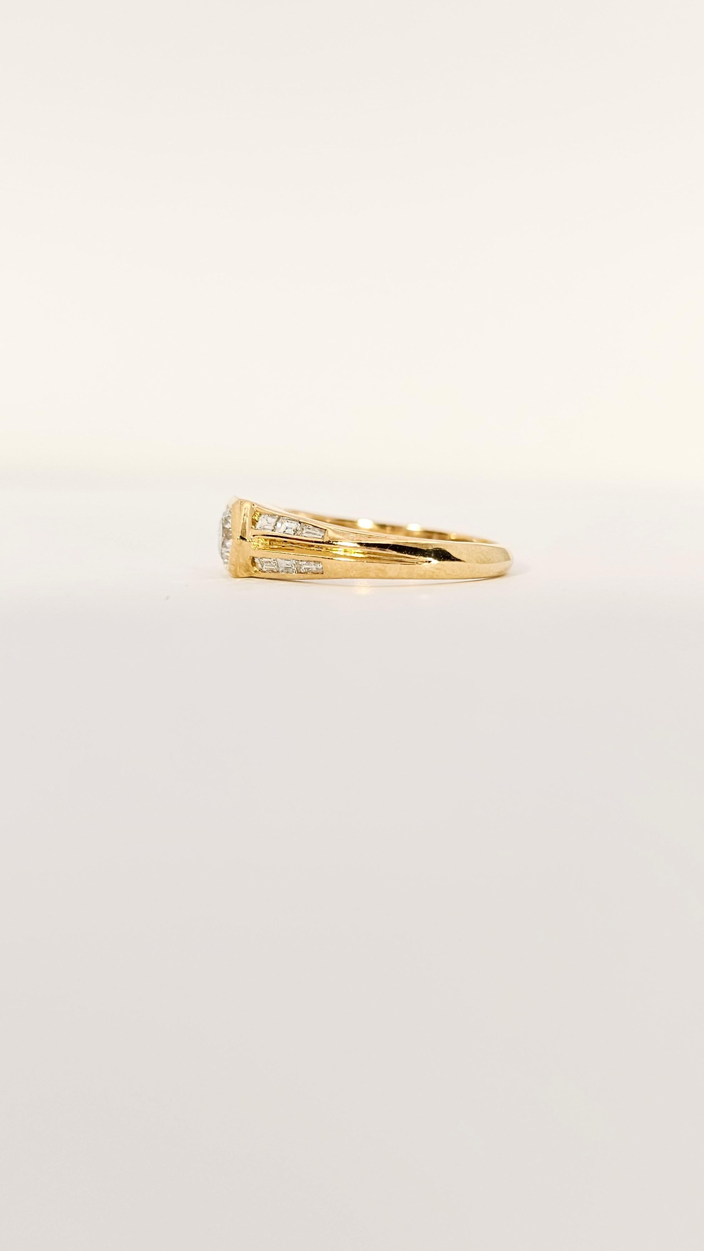 Brilliant Cut 1970 Solitaire Ring in 18 Kt Yellow Gold and Diamonds Ct 0.77 For Sale