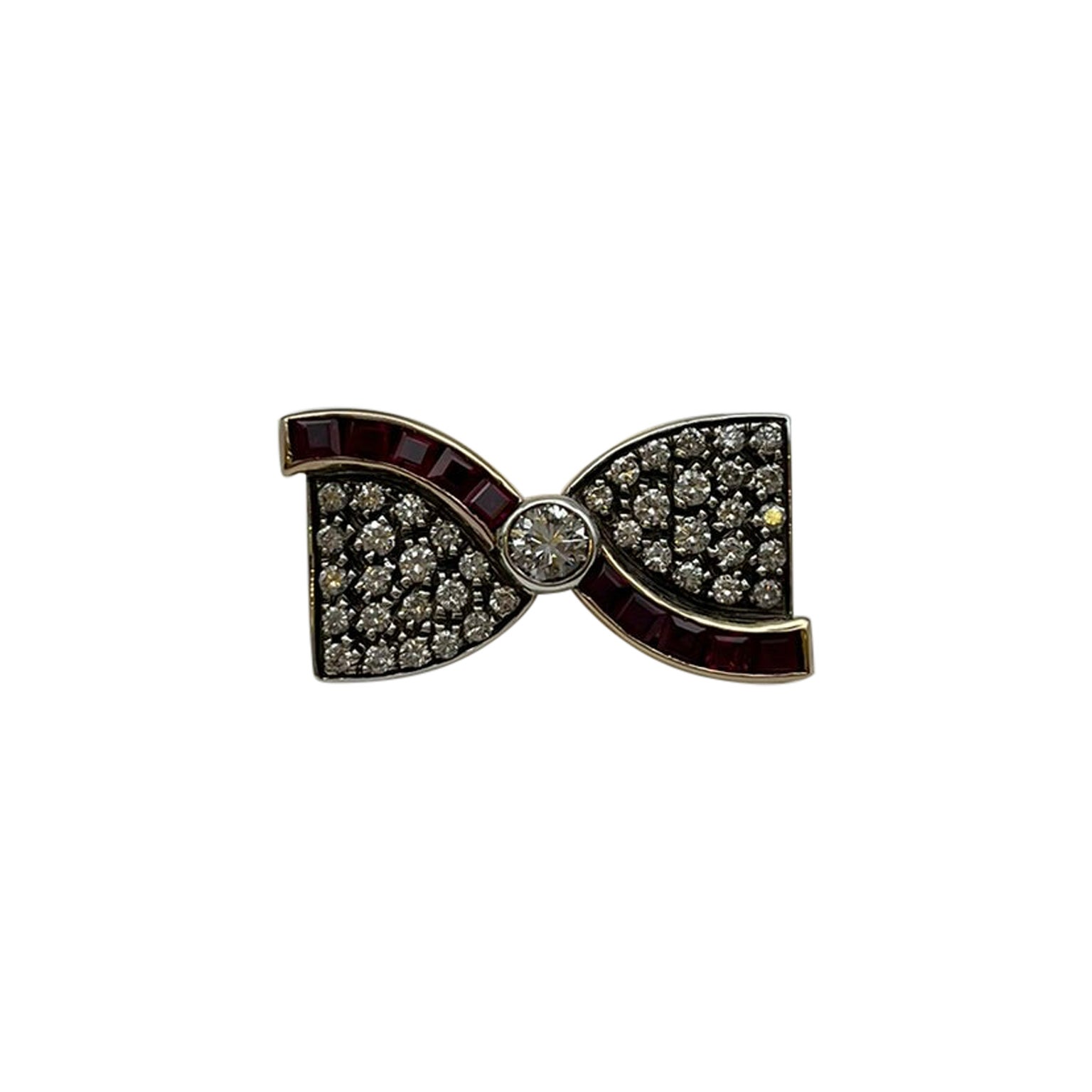 Anello stile retrò in oro ed argento con rubini e diamanti