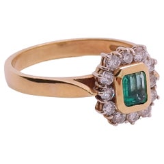 Vintage retro style ring with rectangular Emerald and Diamonds 18k Yellow Gold
