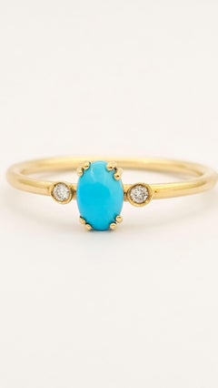 Trilogy Ring in 18K Yellow Gold, Cabochon Turquoise and Diamonds