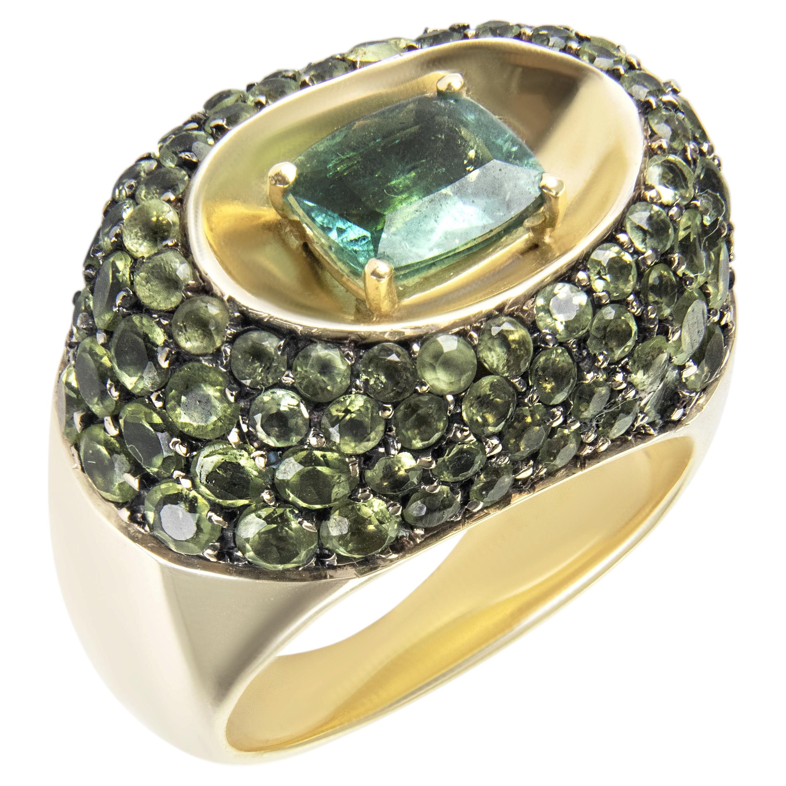 Handgefertigter Unisex-Ring aus 18-Karat-Gold mit Turmalin und Peridoten