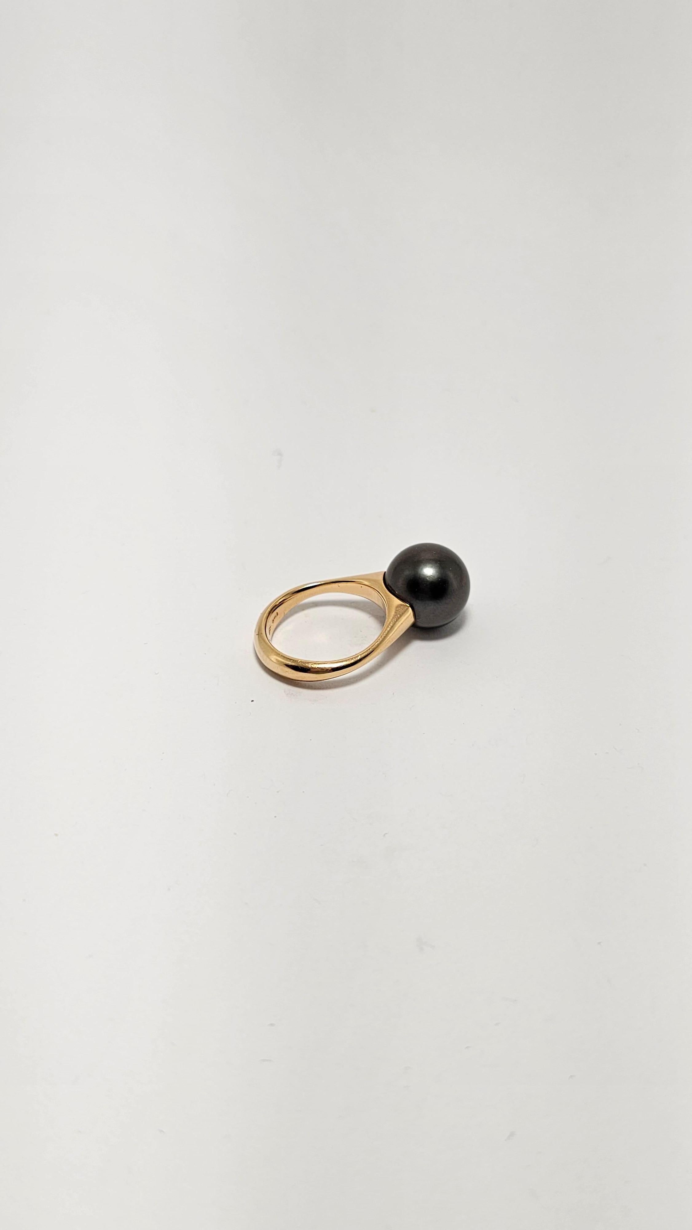 Women's or Men's Utopia Ring with Tahitian Pearl Kt 14.91 in 18kt Rose Gold For Sale