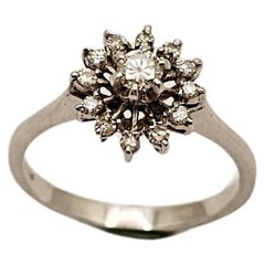 1960s Vintage Ring in White Gold and Diamonds
