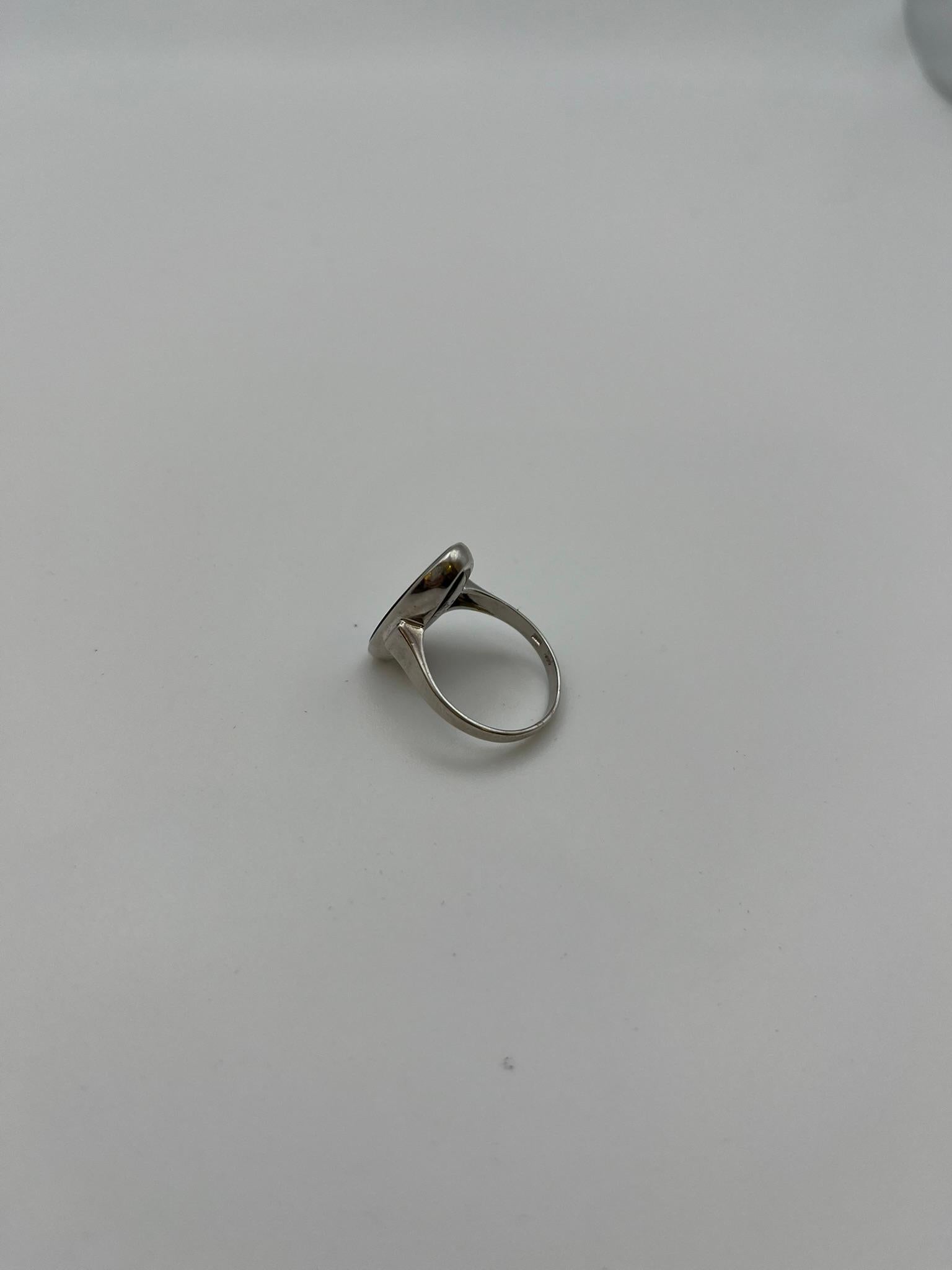 Anello vintage in onice con diamante centrale in vendita 3