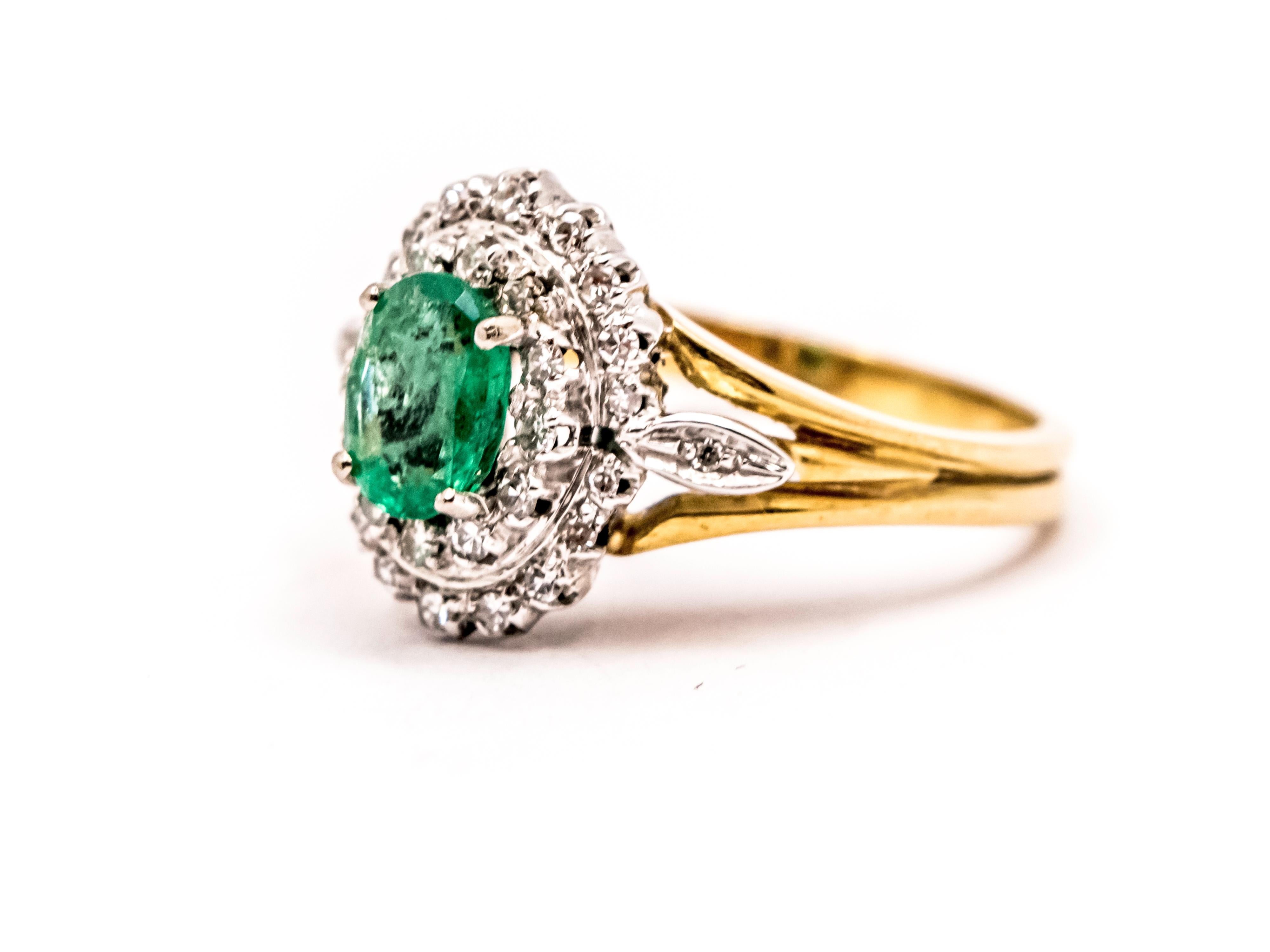 A classic 1940s ring in 18kt yellow and white gold.
The band part is yellow gold while the part where the stones are set is white gold.
This creates a beautiful color contrast between the bright green of the Emerald and the Diamonds.
The center