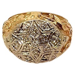 Vintage Engraved Ring in 18 Kt Two-Tone Gold and Diamonds