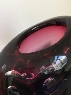 Vaso Anelly in cristallo di Murano di Luigi Onesto di forma ovale multicolore