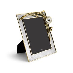 Anemone-Rahmen – Eleganter blumenförmiger Fotorahmen.