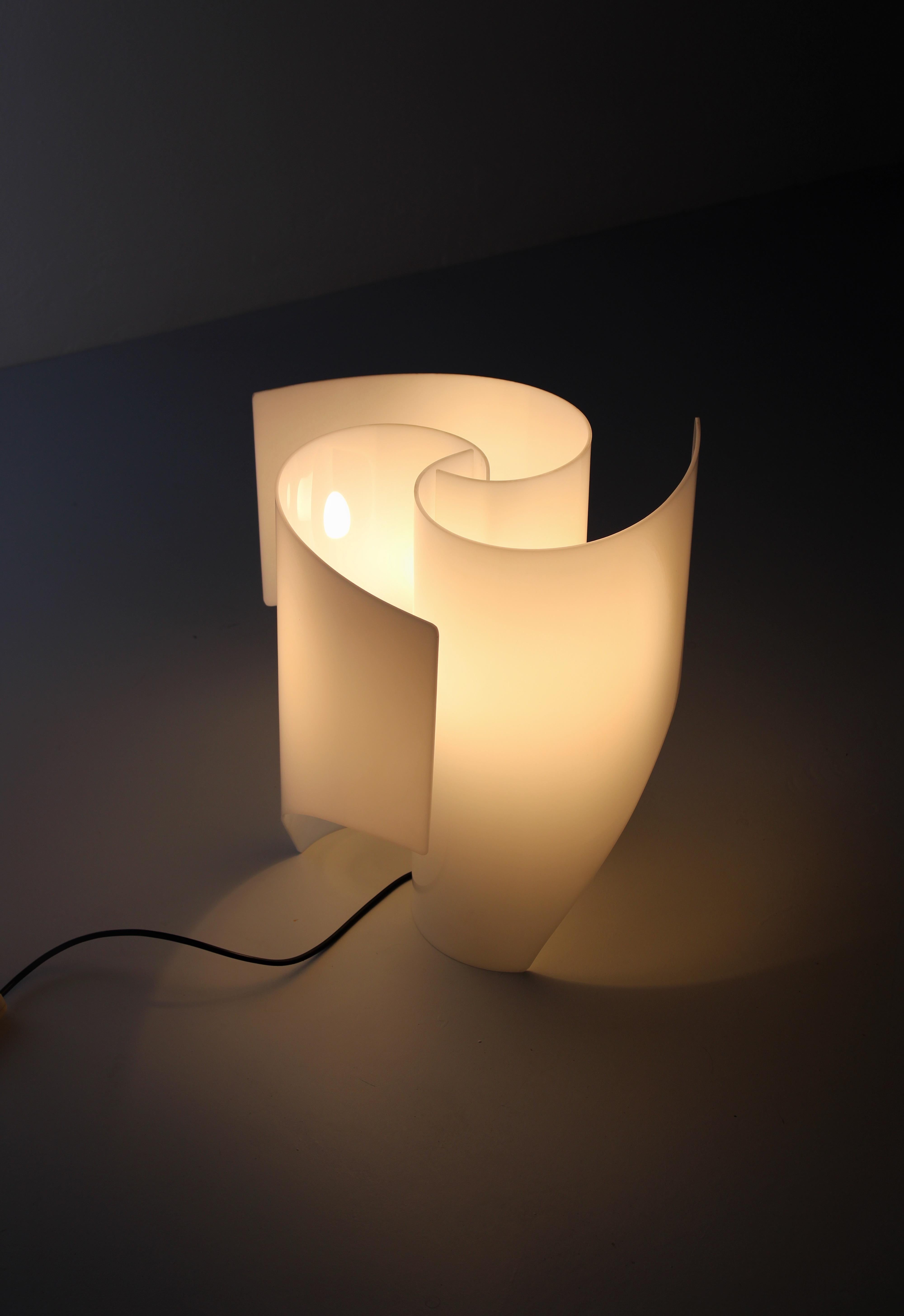 Late 20th Century Anemone table lamp by Padova & Bocci for Valenti, 1972 For Sale