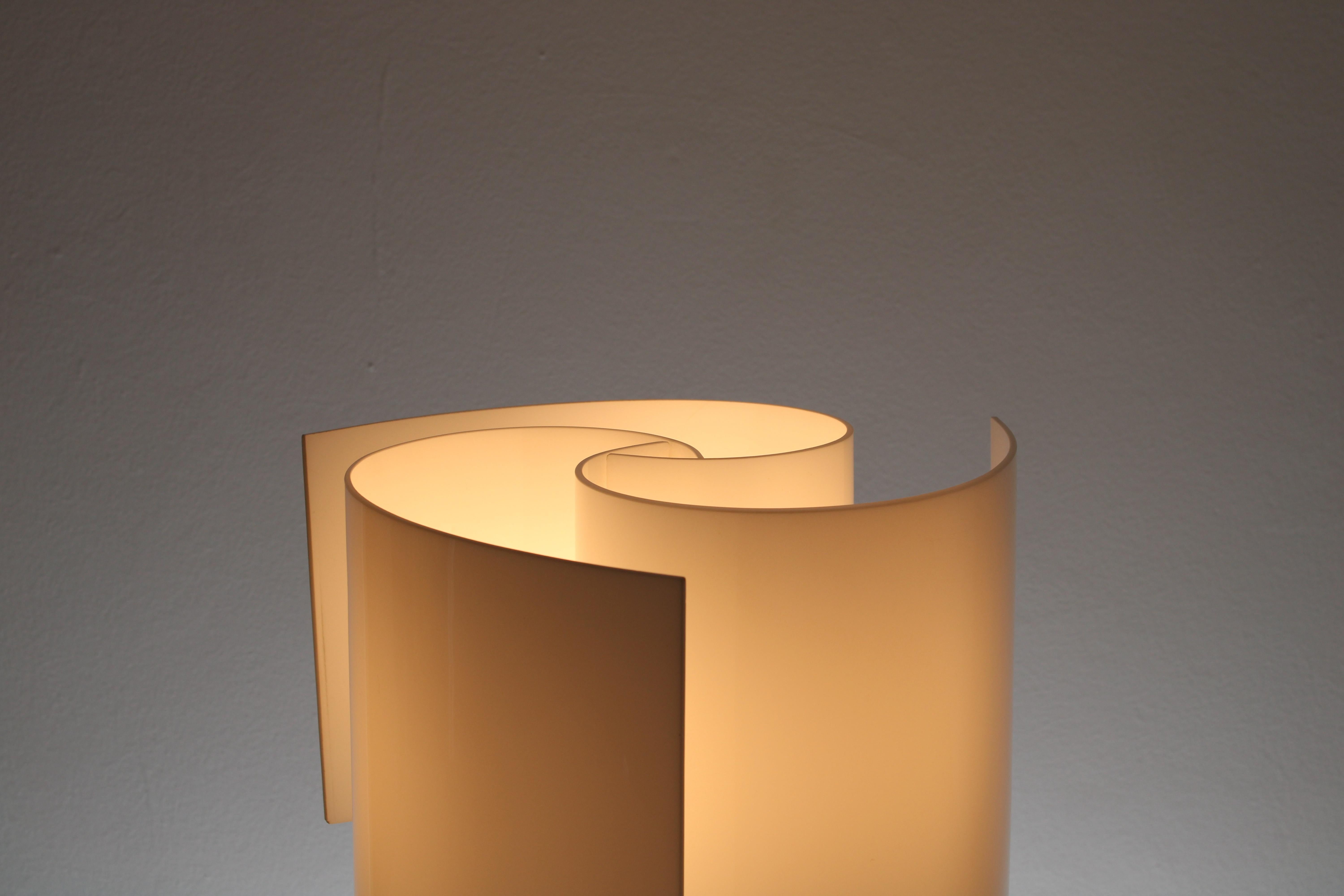 Italian Anemone Table Lamp by Piero Bocci for Valenti Luce, 1972