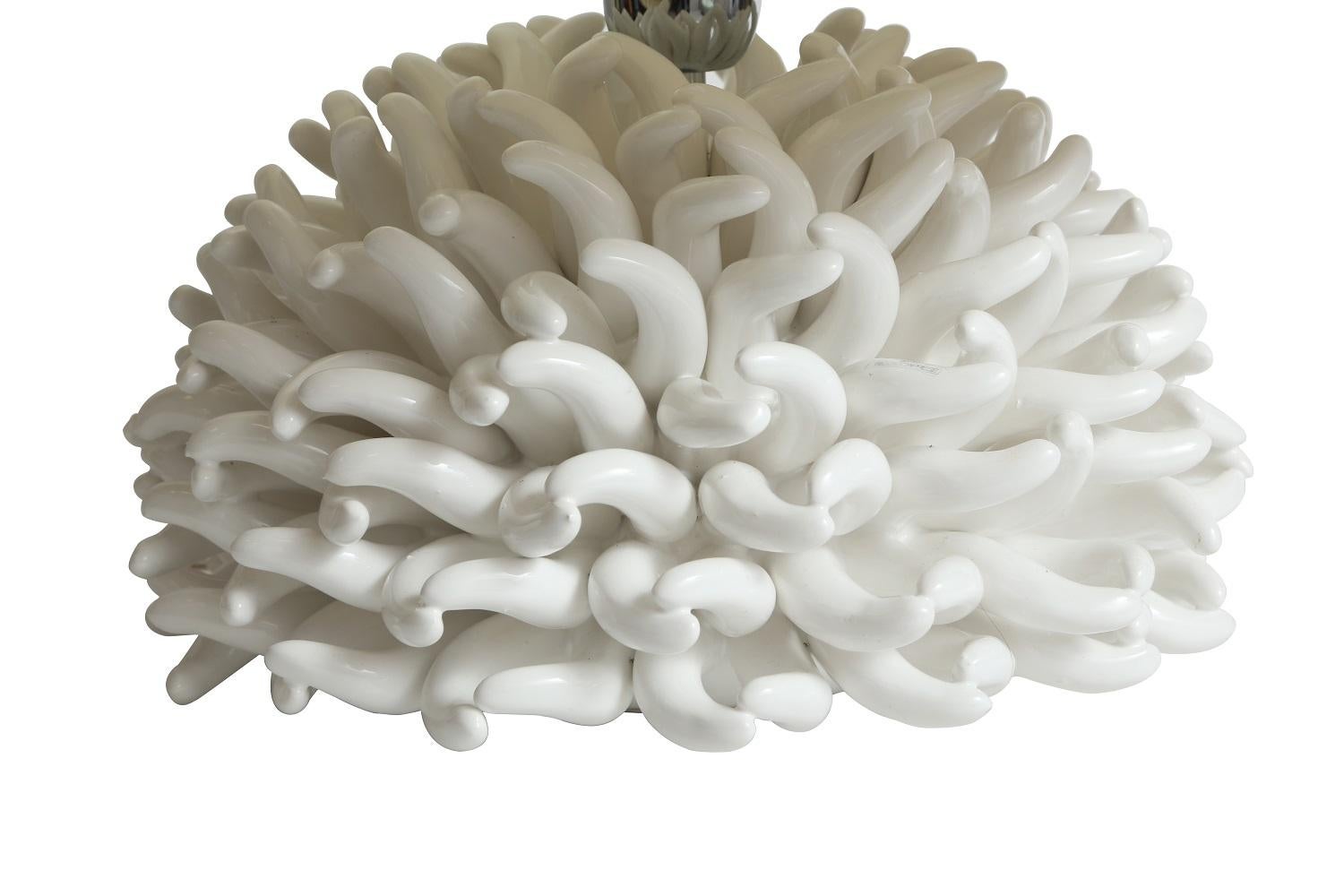 Modern Anemone Table Lamp in White by Riccio Caprese, Made in Italy