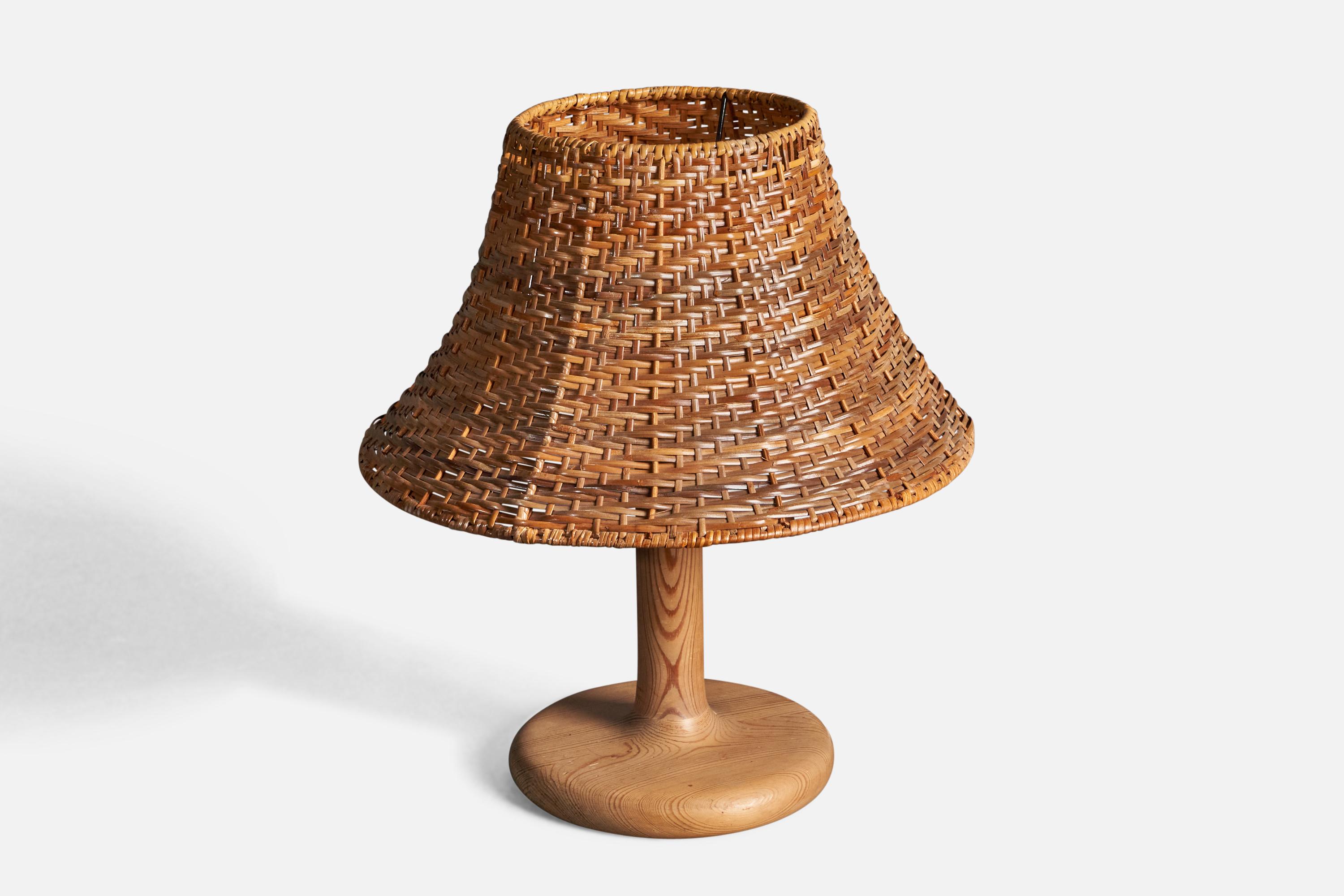 Modern Aneta, Table Lamp, Solid Pine, Rattan, Sweden, 1970s For Sale