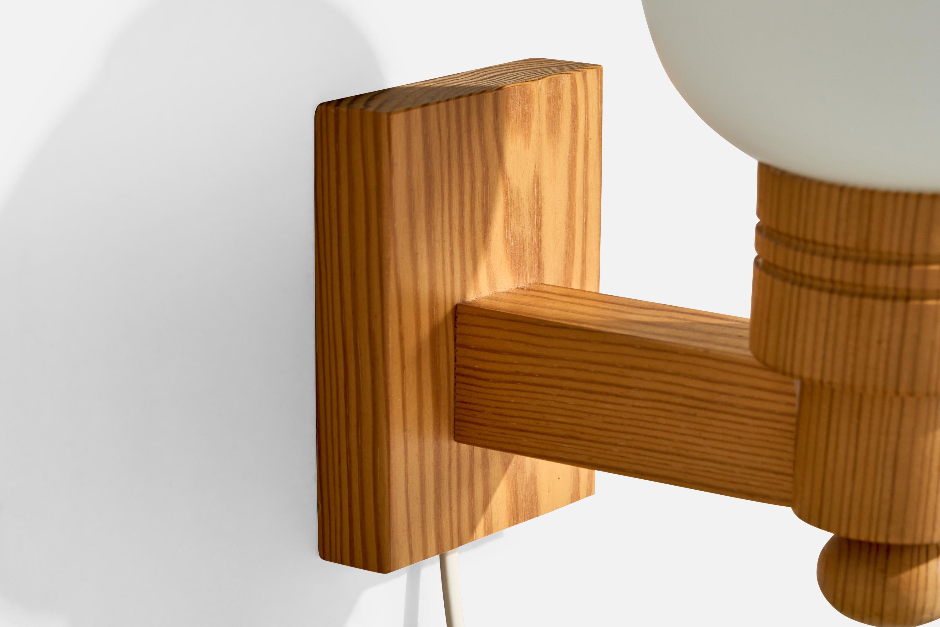 Aneta, Wall Lights, Pine, Glass, Sweden, 1970s For Sale 2
