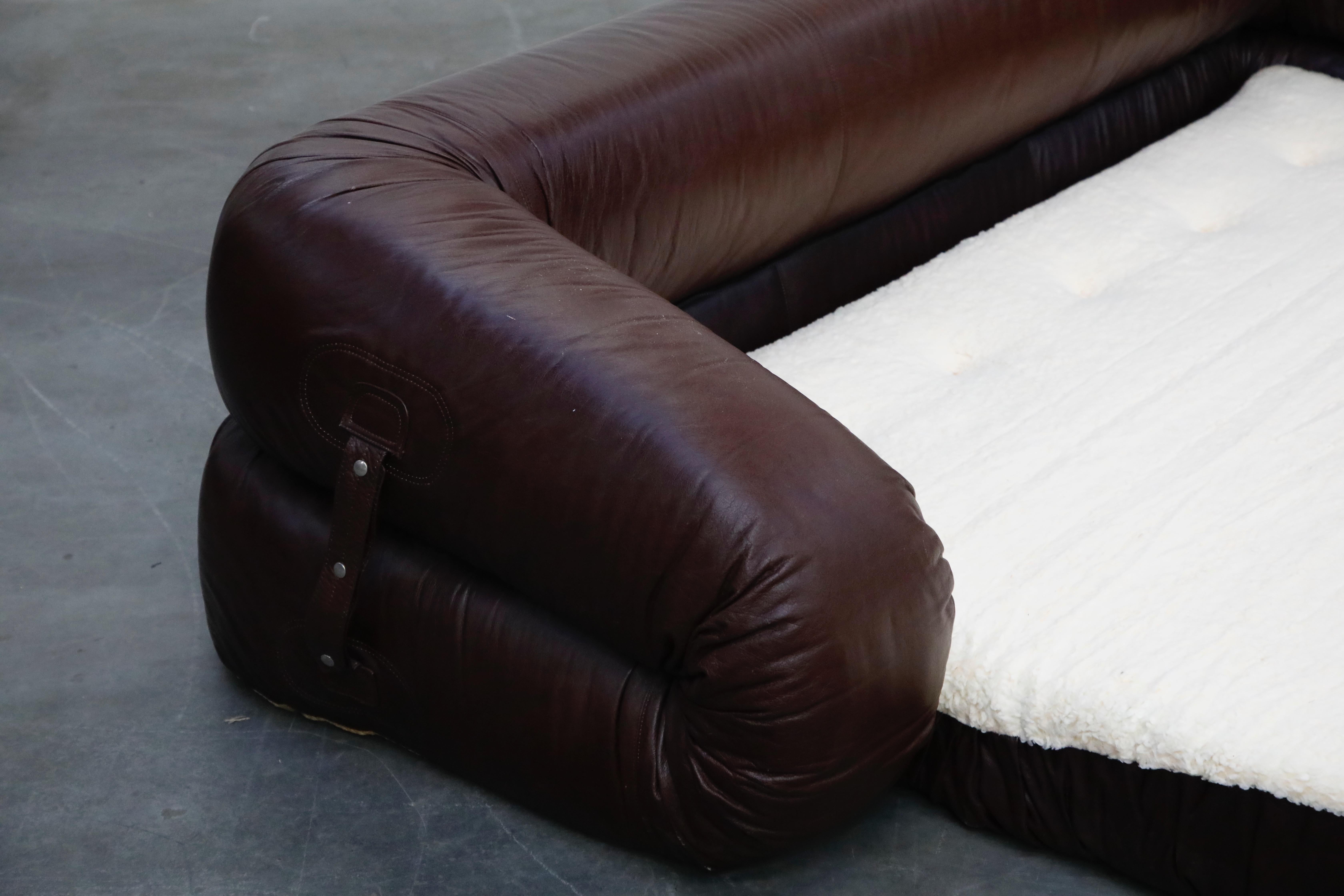 'Anfibio' Convertible Sofa Bed by Alessandro Becchi for Giovannetti 1970s Signed 10
