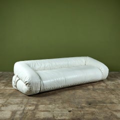 Divano in pelle Anfibio di Alessandro Becchi per Giovannetti Collezioni