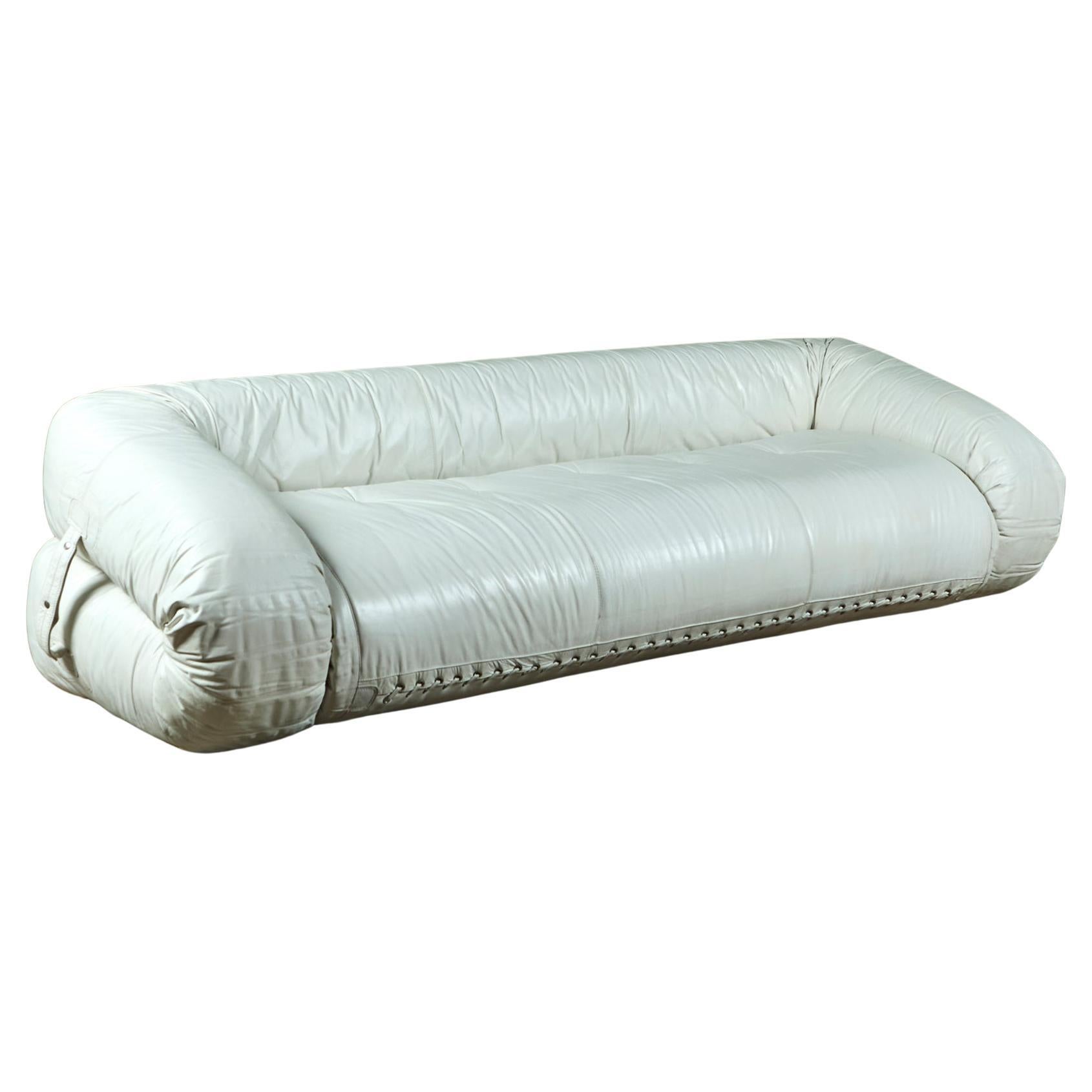 Divano in pelle Anfibio di Alessandro Becchi per Giovannetti Collezioni