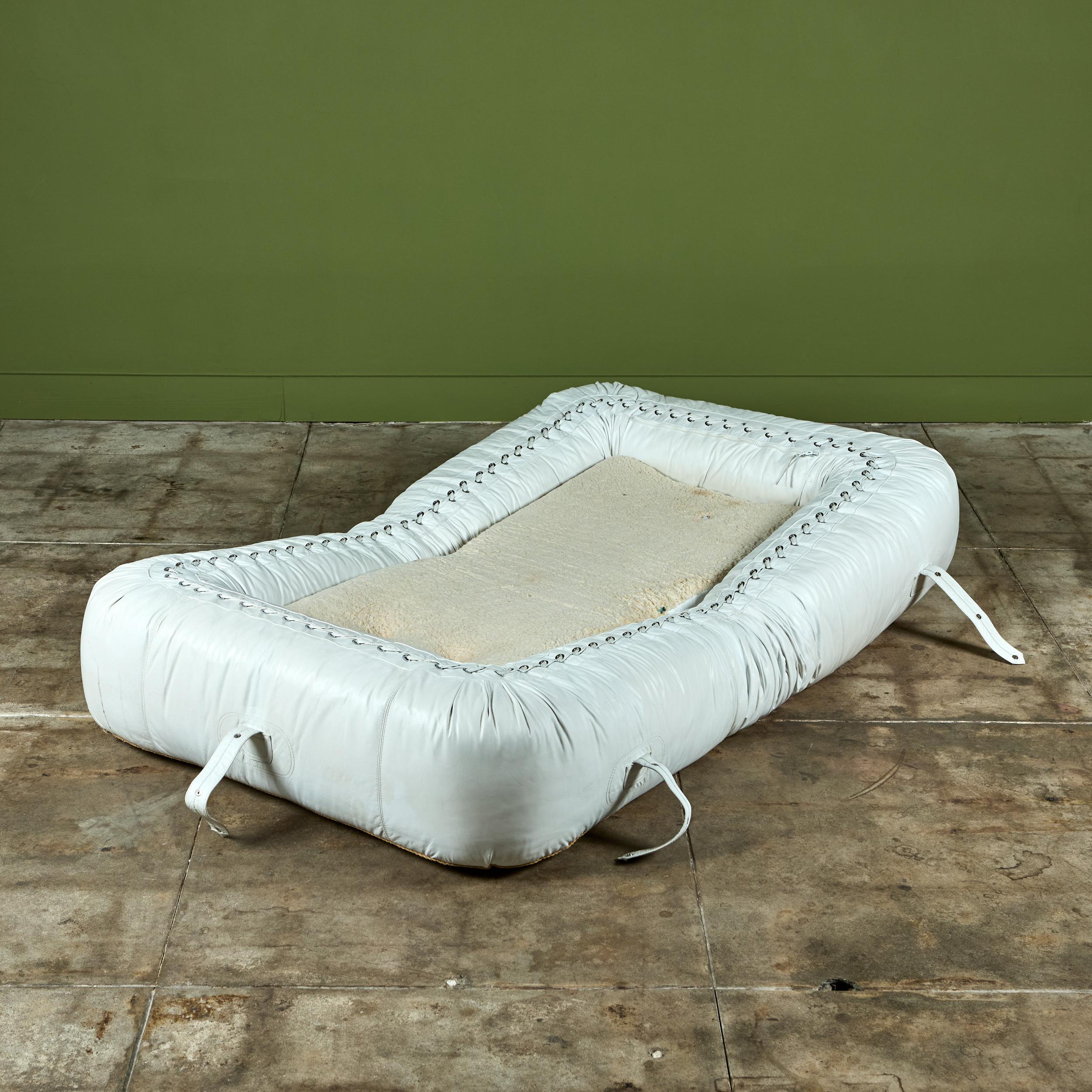 Mid-Century moderno Anfibio Lounge Chair di Alessandro Becchi per Giovannetti Collezioni in vendita