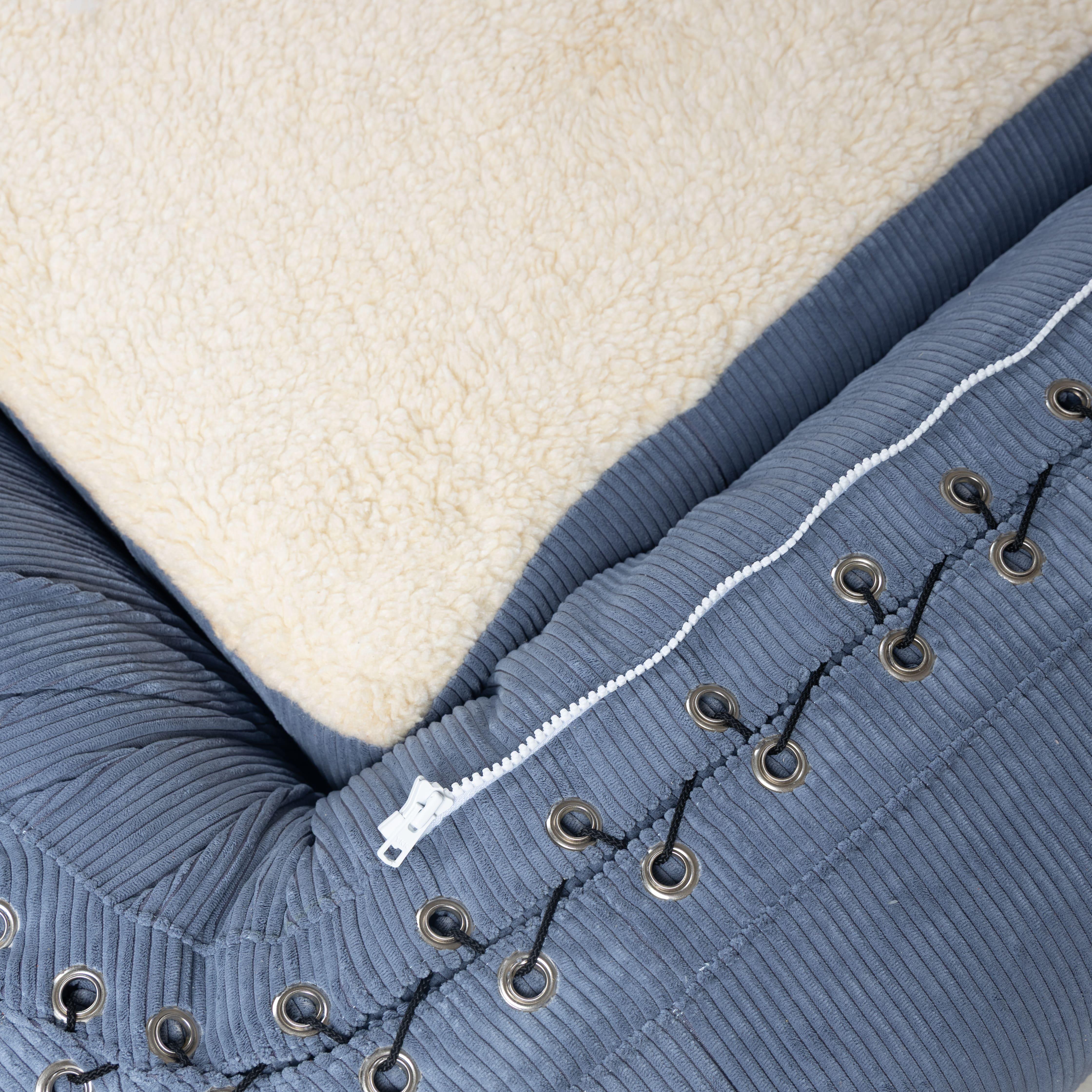 Anfibio sofa bed Alessandro Becchi Giovannetti reupholstered For Sale 7