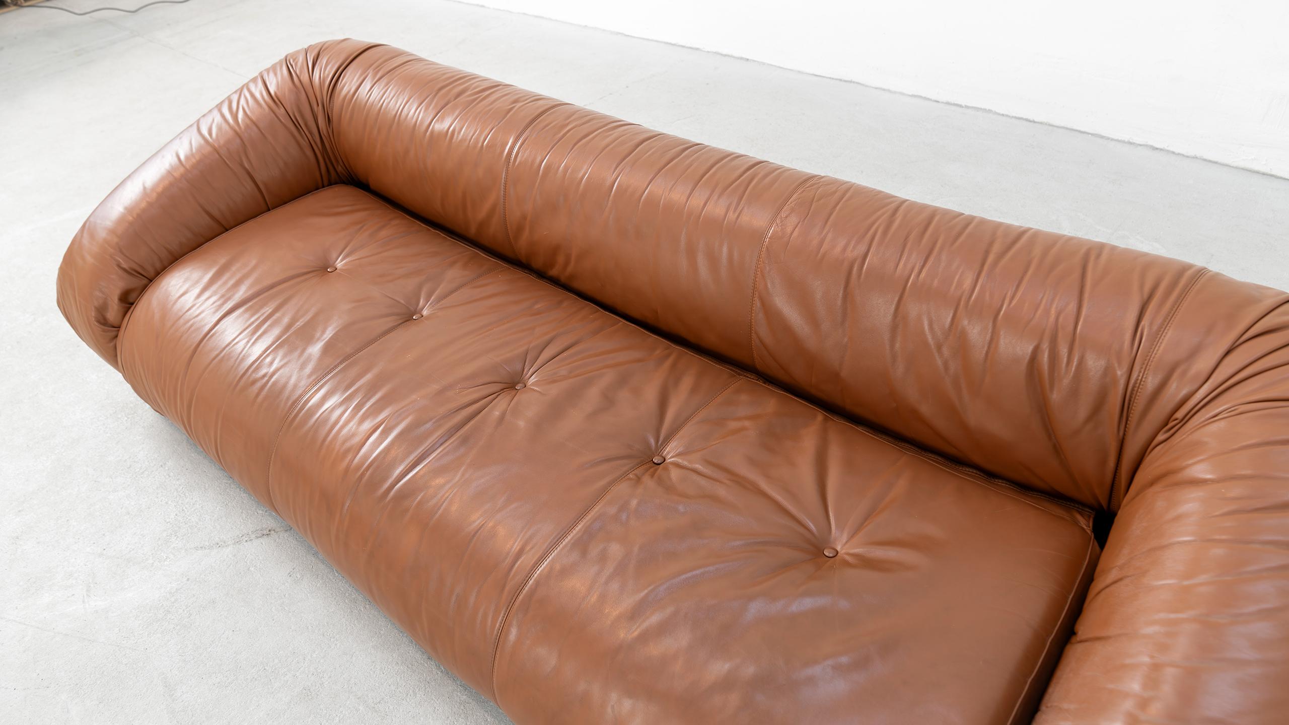 Canapé + lit Alessandro Becchi 1971 par Giovannetti Vintage Cognac Leather en vente 9