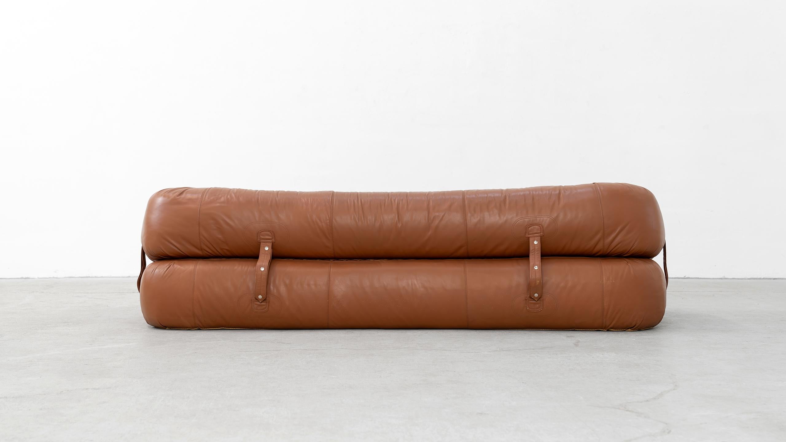 Canapé + lit Alessandro Becchi 1971 par Giovannetti Vintage Cognac Leather en vente 11