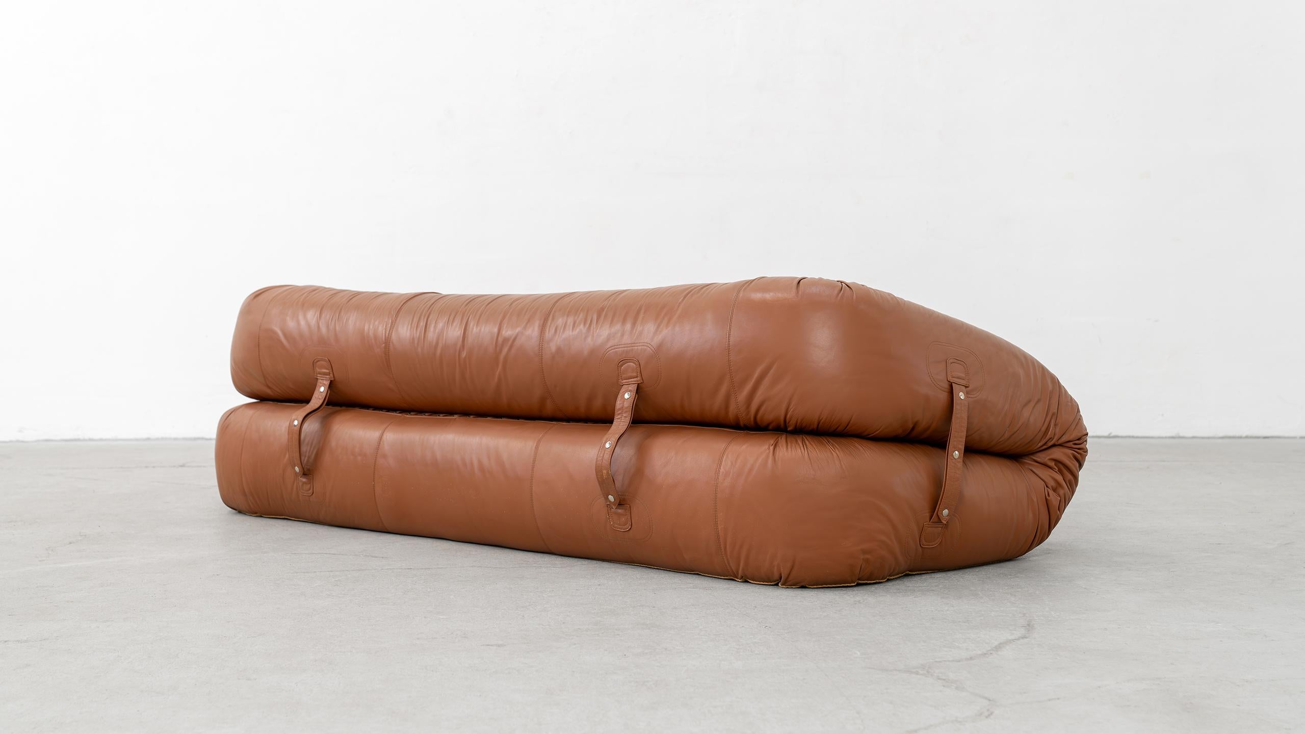 Canapé + lit Alessandro Becchi 1971 par Giovannetti Vintage Cognac Leather en vente 12