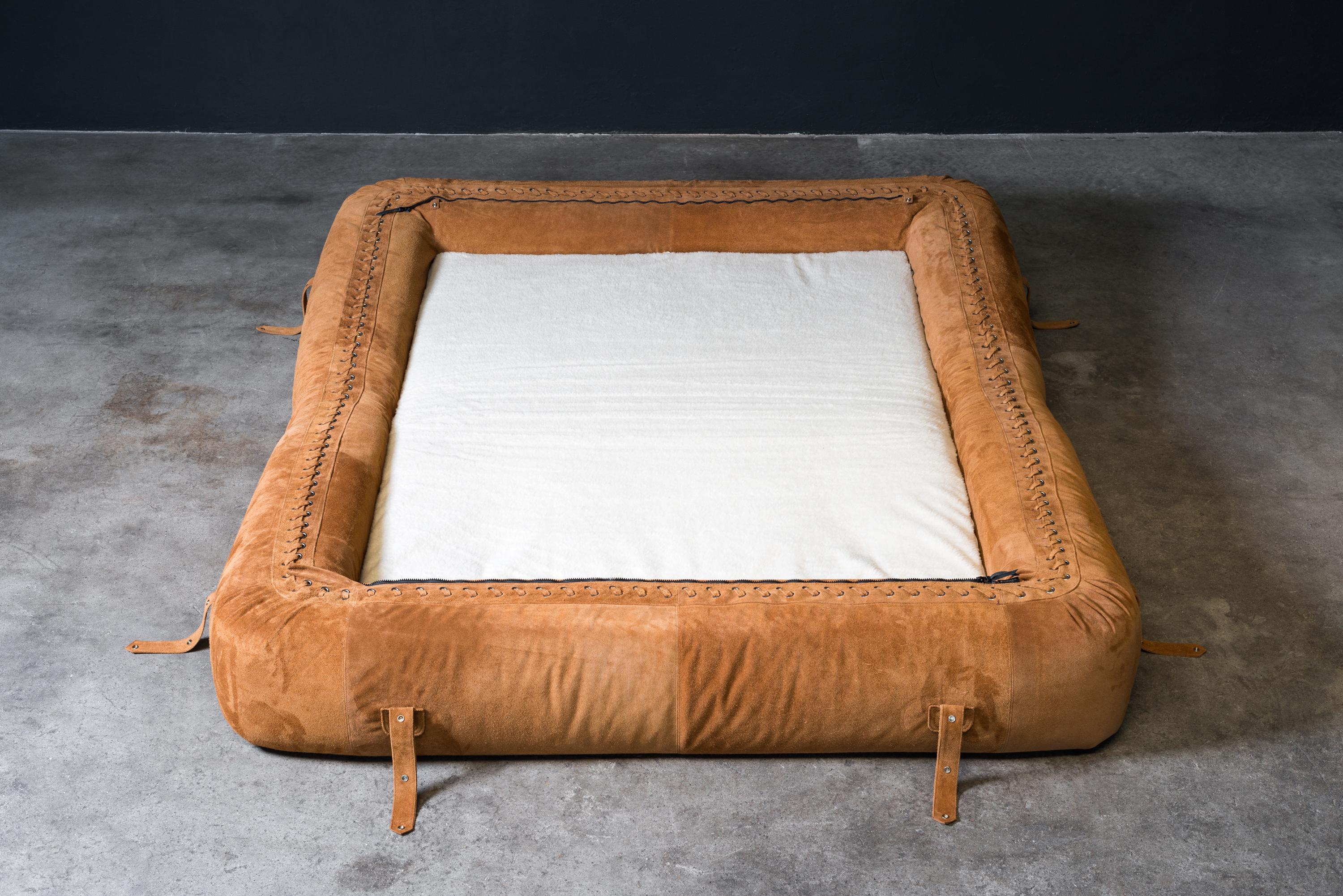 Mid-Century Modern Anfibio Sofa Bed by Alessandro Becchi for Giovannetti Collezioni, 1971