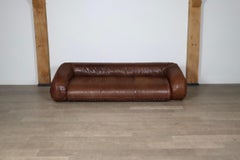 Divano letto Anfibio in pelle marrone di Alessandro Becchi per Giovanetti Collezione
