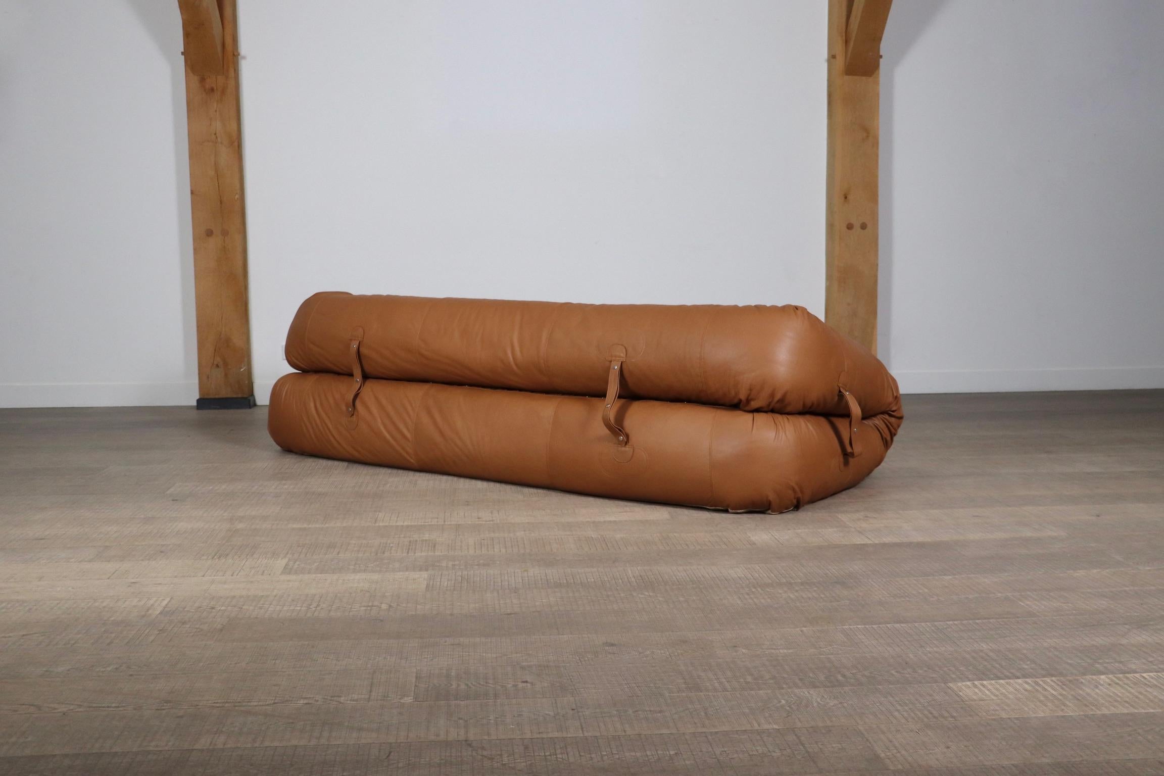 Divano Letto Anfibio in Pelle Cognac Di Alessandro Becchi Per Giovanetti Collezion 10