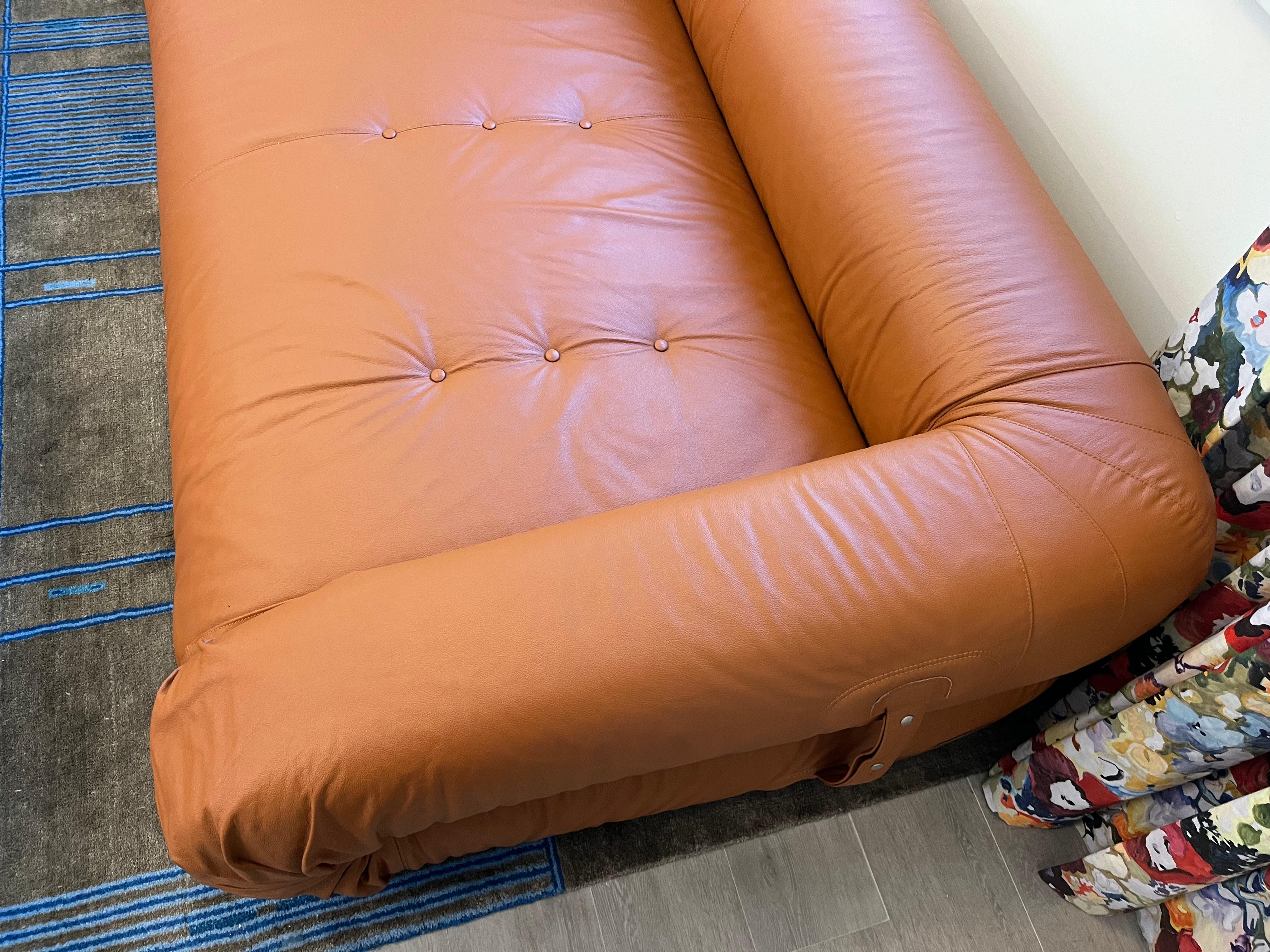 Anfibio Sofa Bed In Cognac Leather By Alessandro Becchi For Giovannetti  For Sale 1